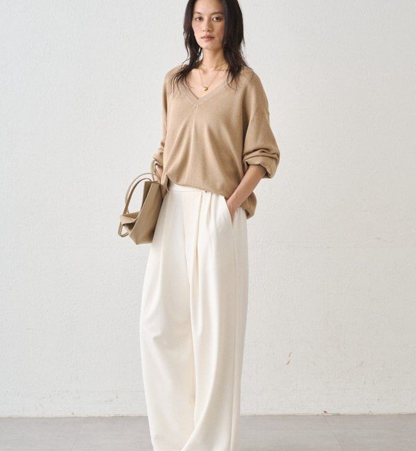  「ディープVニット」|ニット・セーター|