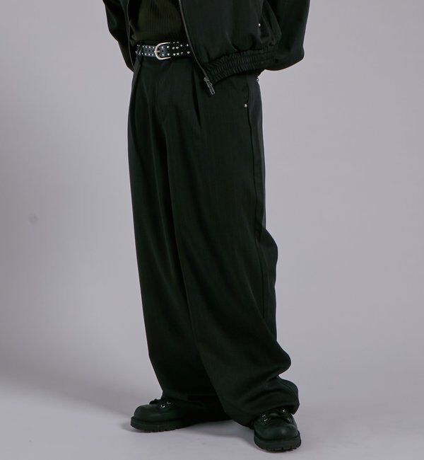  「ヘヴィトロピカルセットアップスラックス」|チノ|