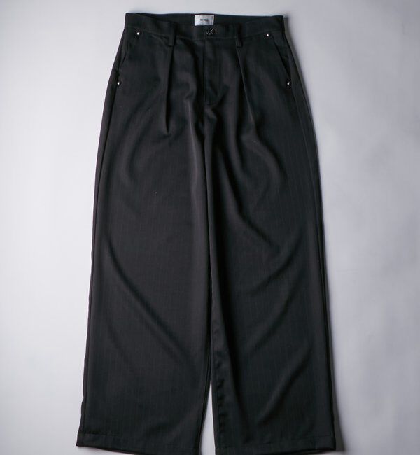  「ヘヴィトロピカルセットアップスラックス」|チノ|