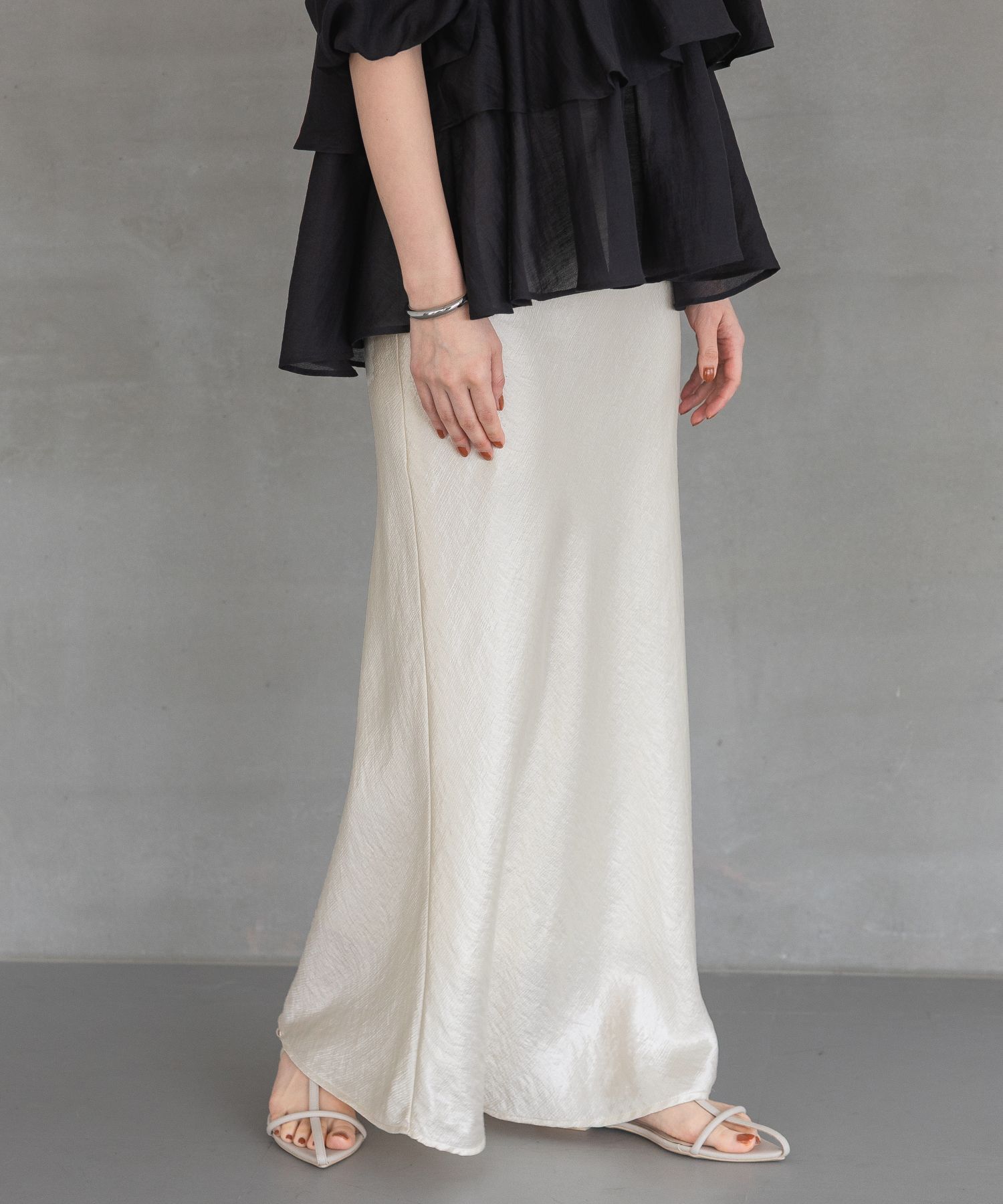 A part by 「ブライトナロースカート」|スカート|ナチュラル