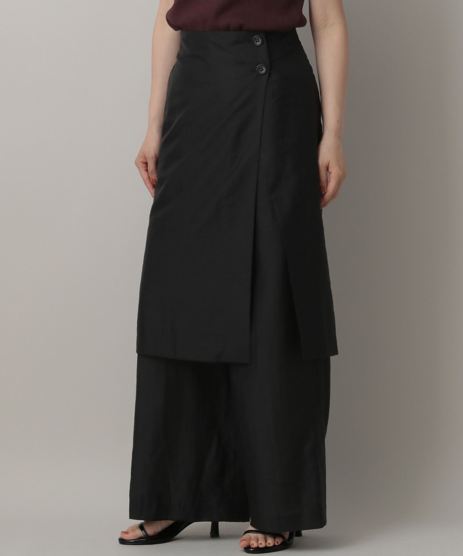 A part by 「シアースカートツキパンツ」|スラックス|ブラック