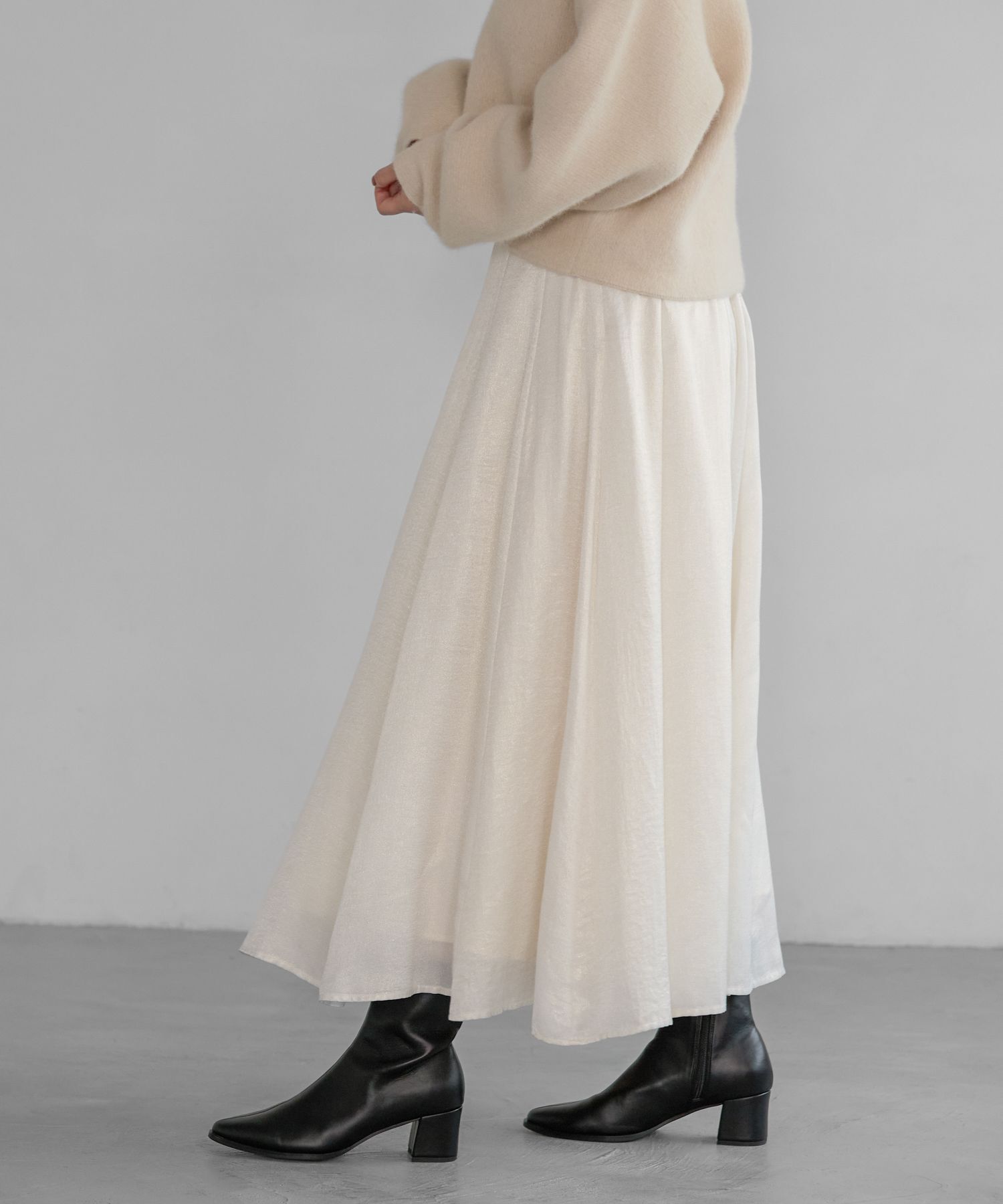 A part by 「ハクプリントキリカエフレアスカート」|スカート|