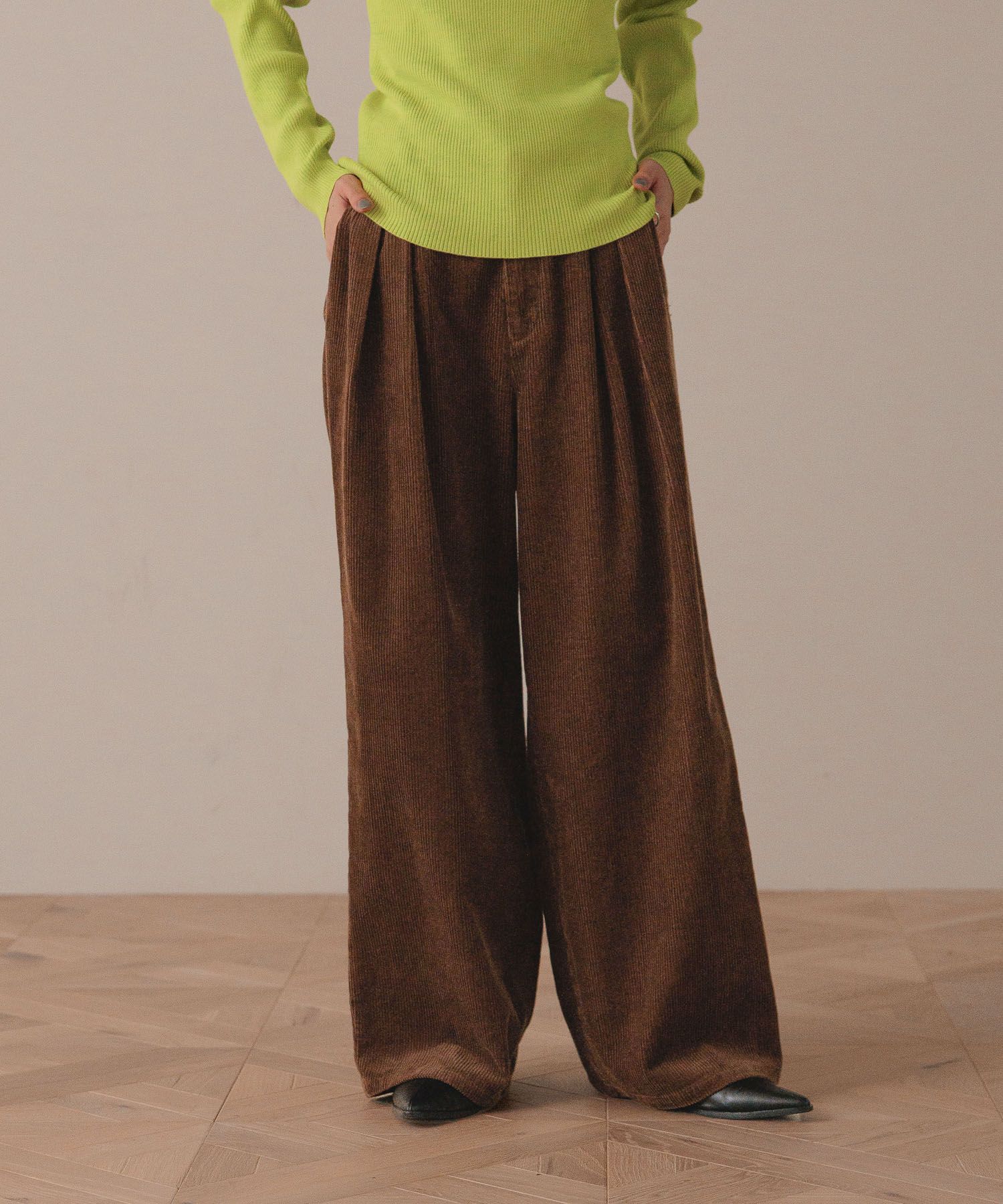 LOWRYS FARM「コーデュロイワイドパンツ」|チノ|