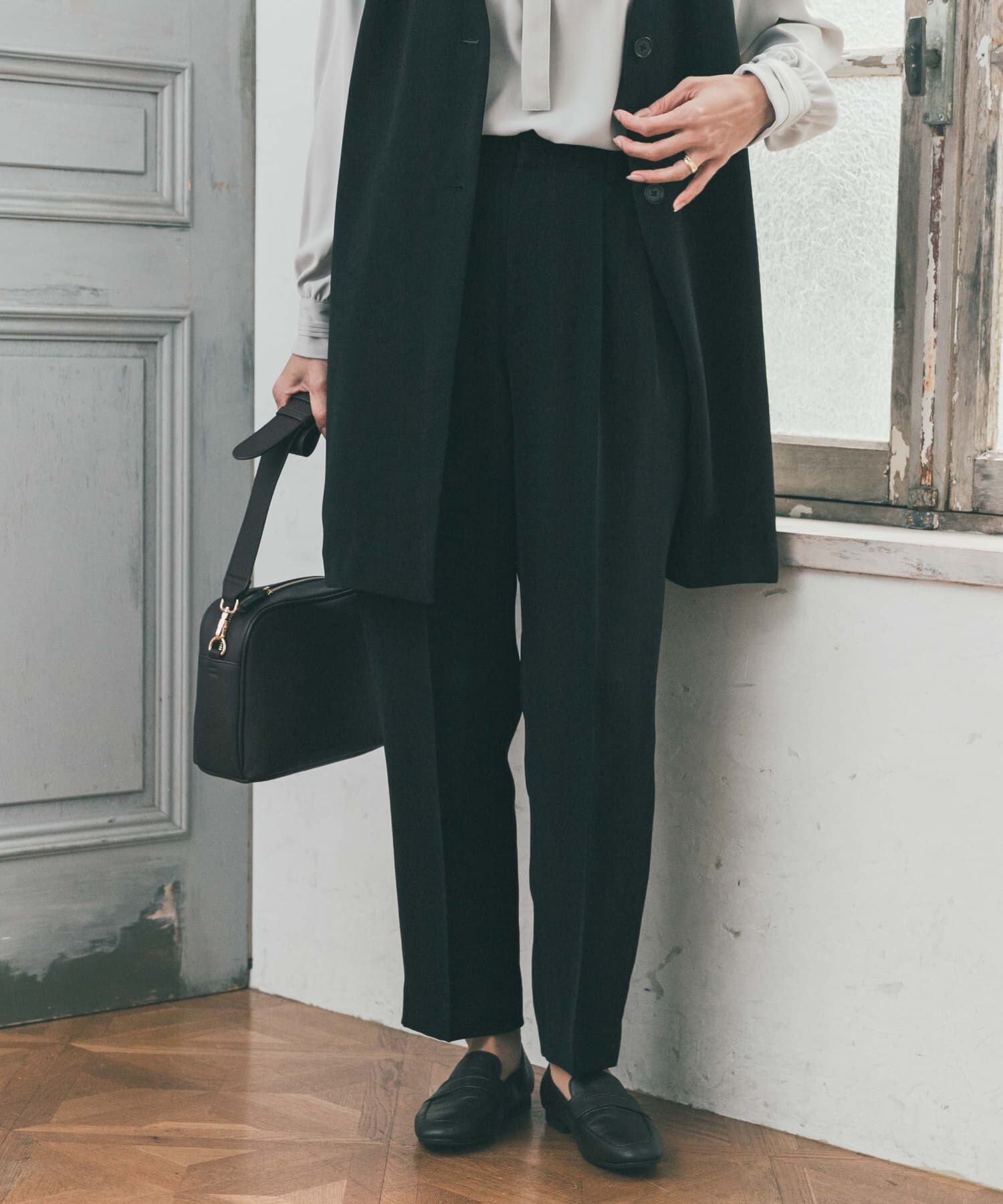 URBAN RESEARCH DOORS「ドレステーパードパンツ」|その他|