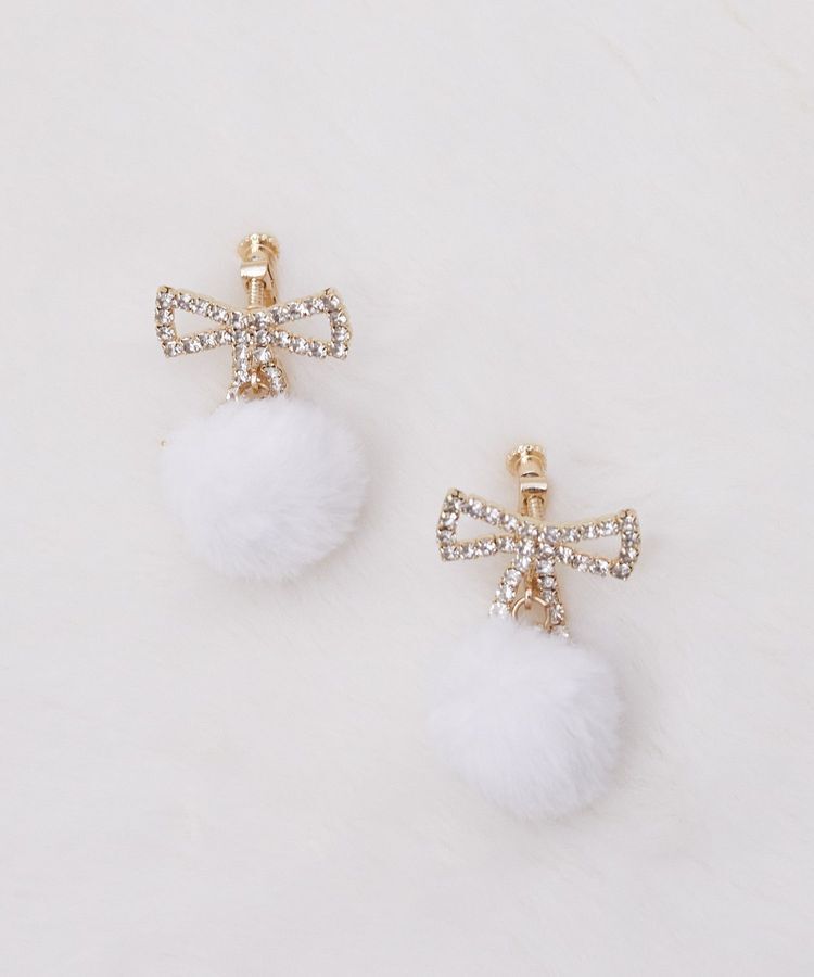 Maison de FLEUR「フェイクファービジューリボンイヤリング」|イヤリング|