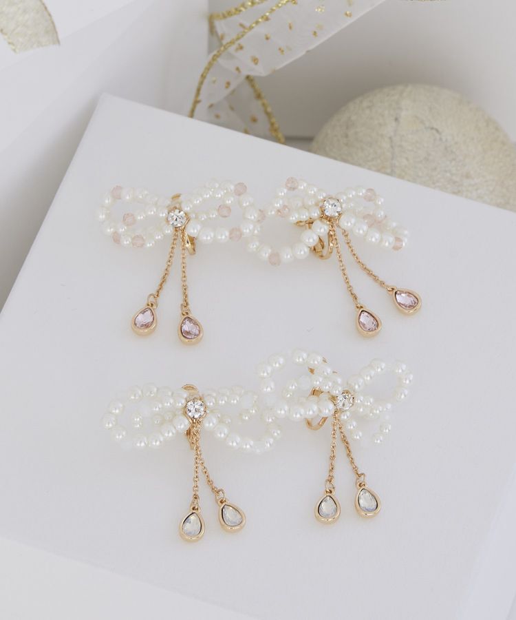 Maison de FLEUR「パールリボンビジューイヤリング」|イヤリング|