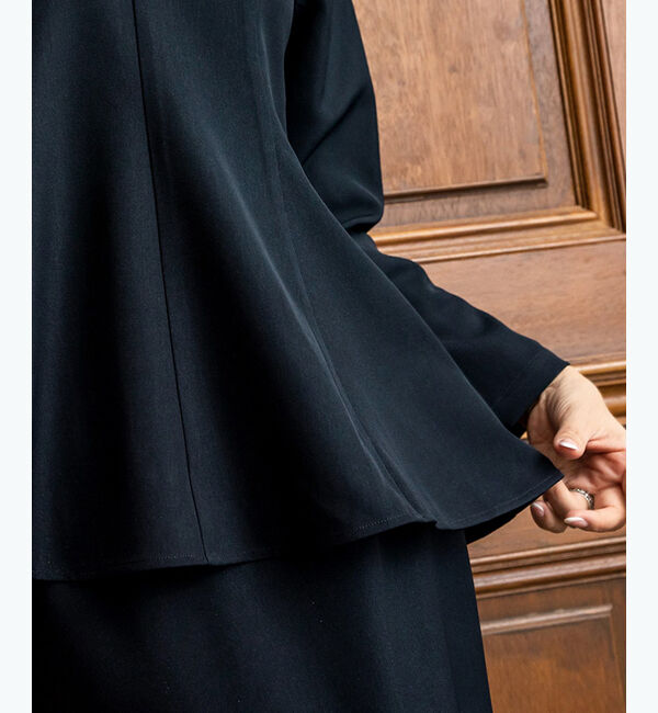 ur's「【星玲奈さんコラボアイテム】パール付ヘムライントップス」|Tシャツ・カットソー|