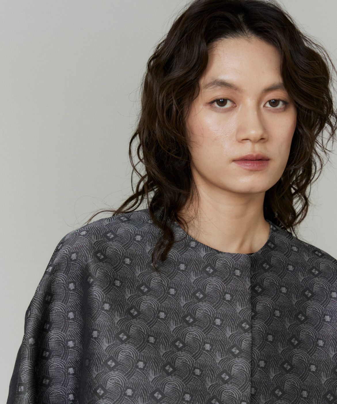 la veille by SUPERIOR CLOSET「ノーカラーAラインコート」|ピーコート|