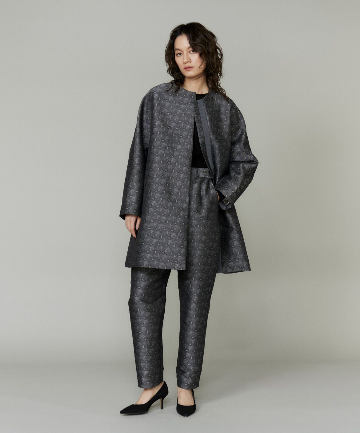 la veille by SUPERIOR CLOSET「ノーカラーAラインコート」|ピーコート|