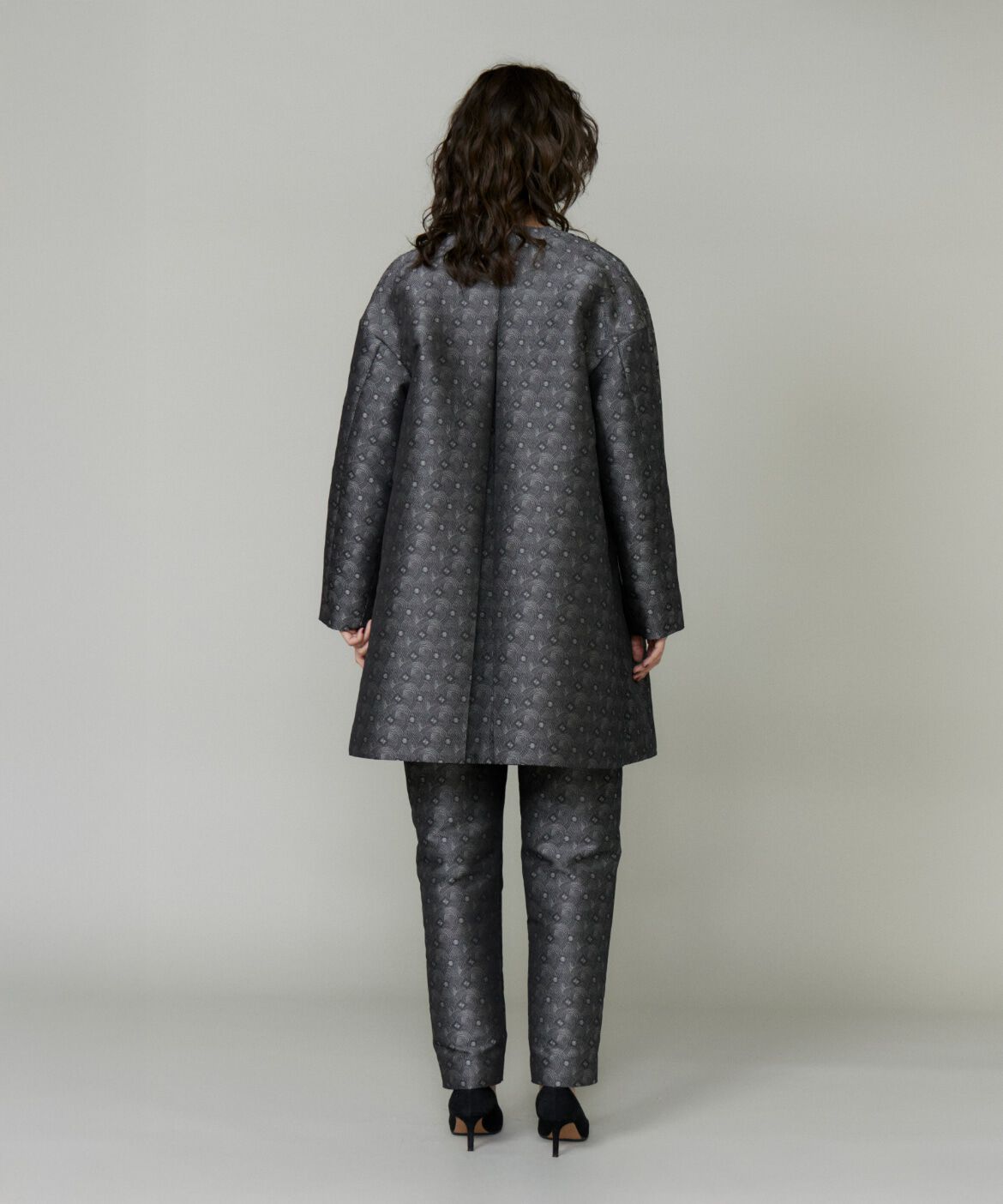 la veille by SUPERIOR CLOSET「ノーカラーAラインコート」|ピーコート|