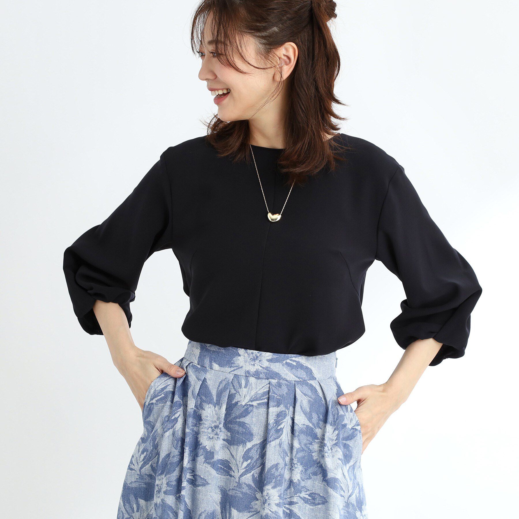 Reflect「【セットアップ可能】バックサテンブラウス」|シャツ・ブラウス|ネイビー(094)