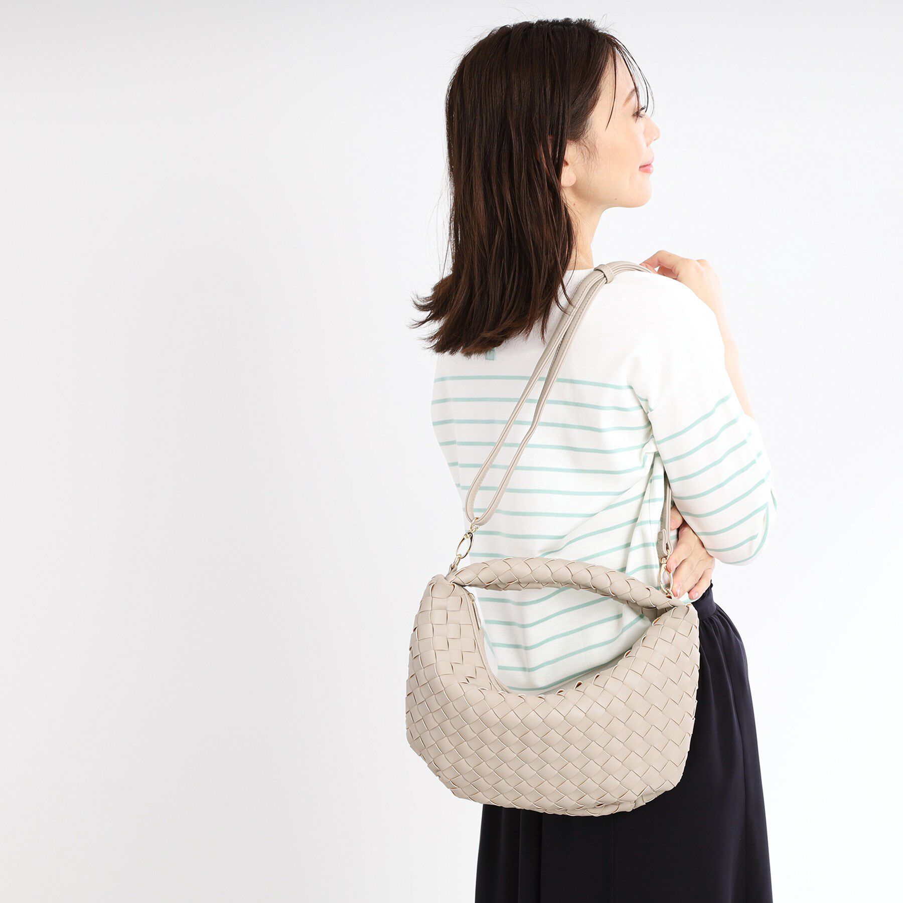 Reflect「【ショルダー付き／長財布も入る！】レザー調メッシュバッグ」|ハンドバッグ|