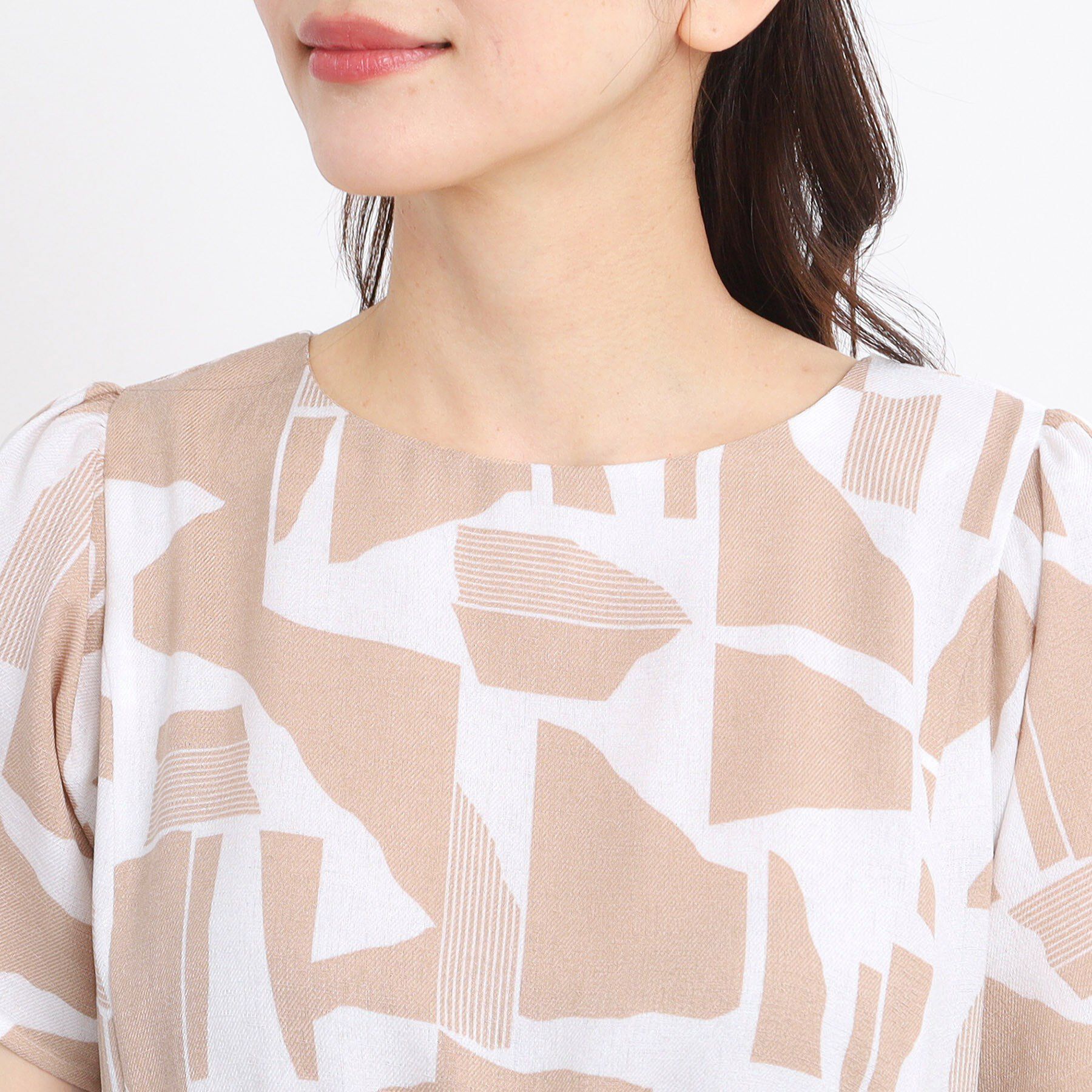 Reflect「【WEB先行カラーあり／マシンウォッシュ可】幾何モチーフプリントワンピース」|ワンピース|