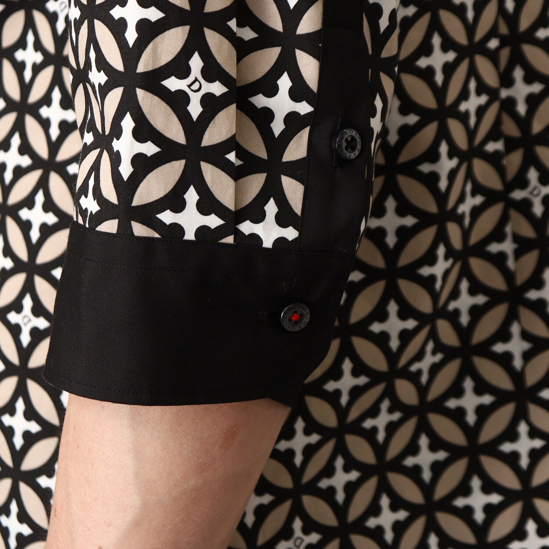 DRESSTERIOR「【Safari5月号掲載】オーバーラップサークル スリークオーターシャツ」|シャツ・ブラウス|