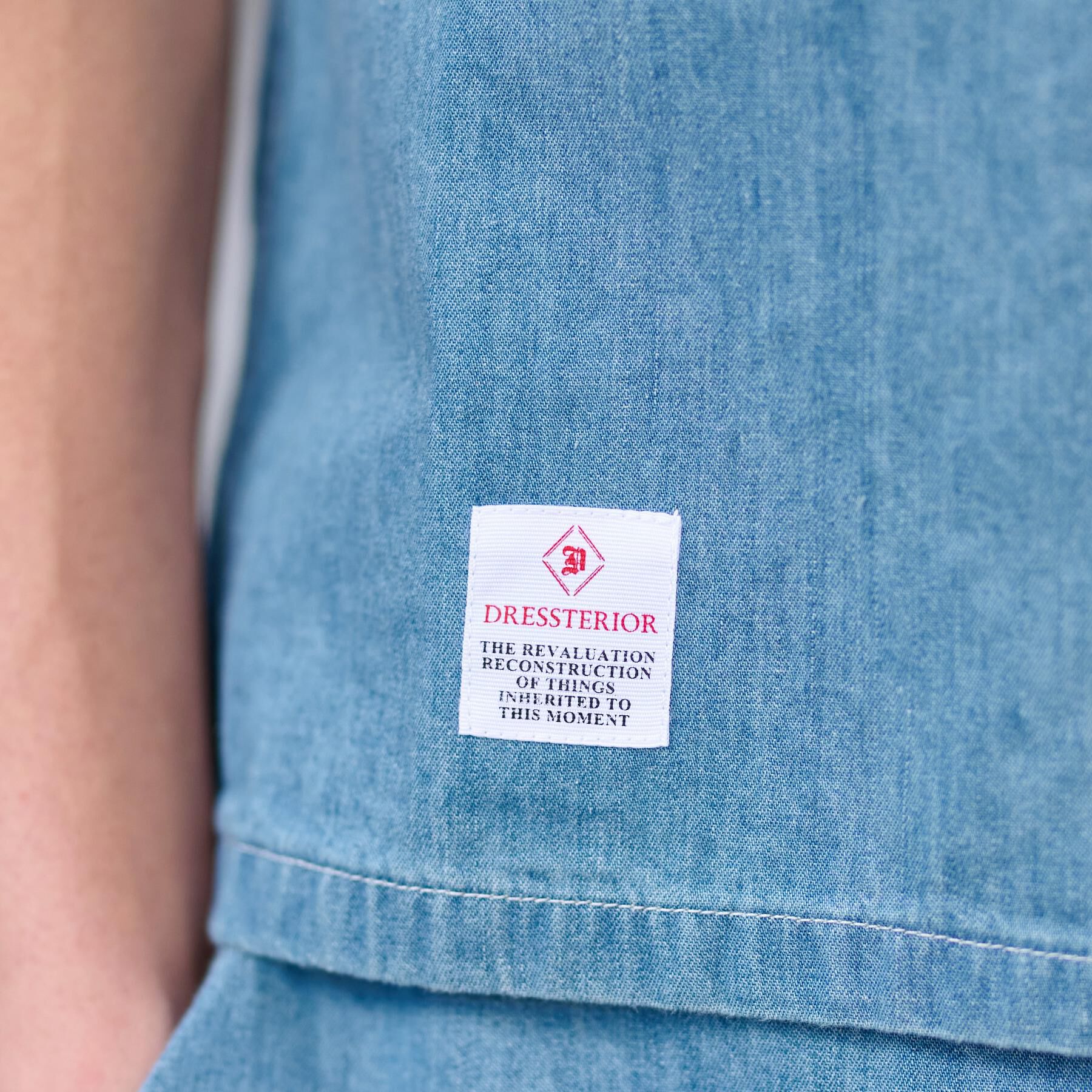 DRESSTERIOR「【セットアップ可】ライトデニム ハーフスリーブシャツ」|シャツ・ブラウス|