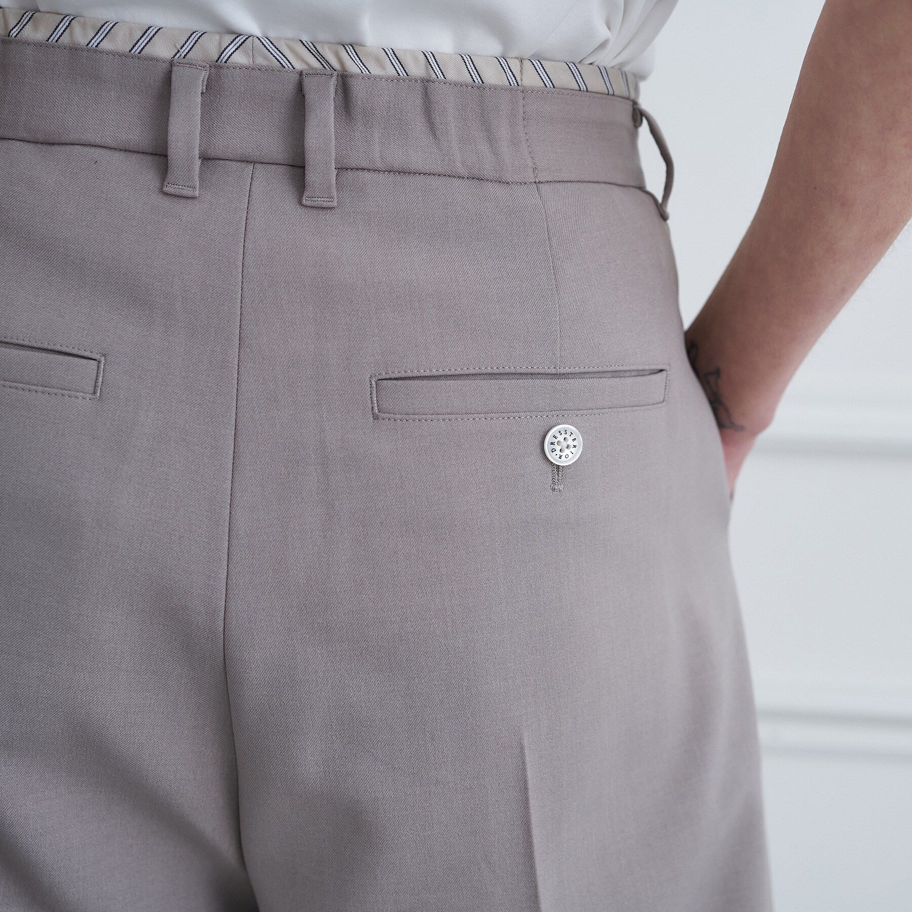 DRESSTERIOR「バレルレッグカーゴパンツ」|その他|