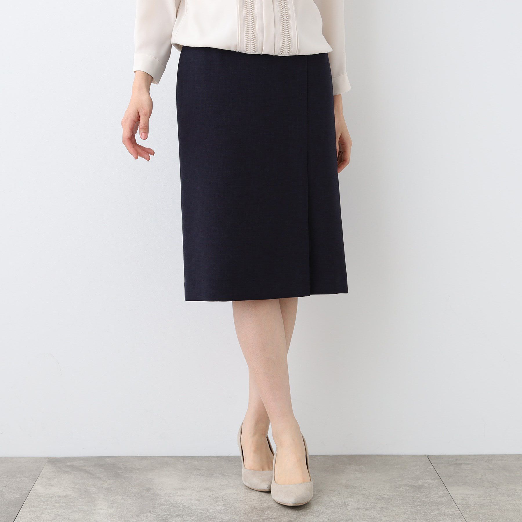 INDIVI「【洗える／スーツ】ストレートラインスカート」|スーツ|ネイビー(094)