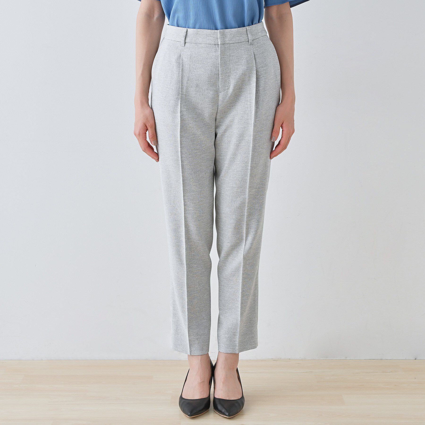 INDIVI「【通勤スーツ】ドライタッチテーパードパンツ」|スーツ|