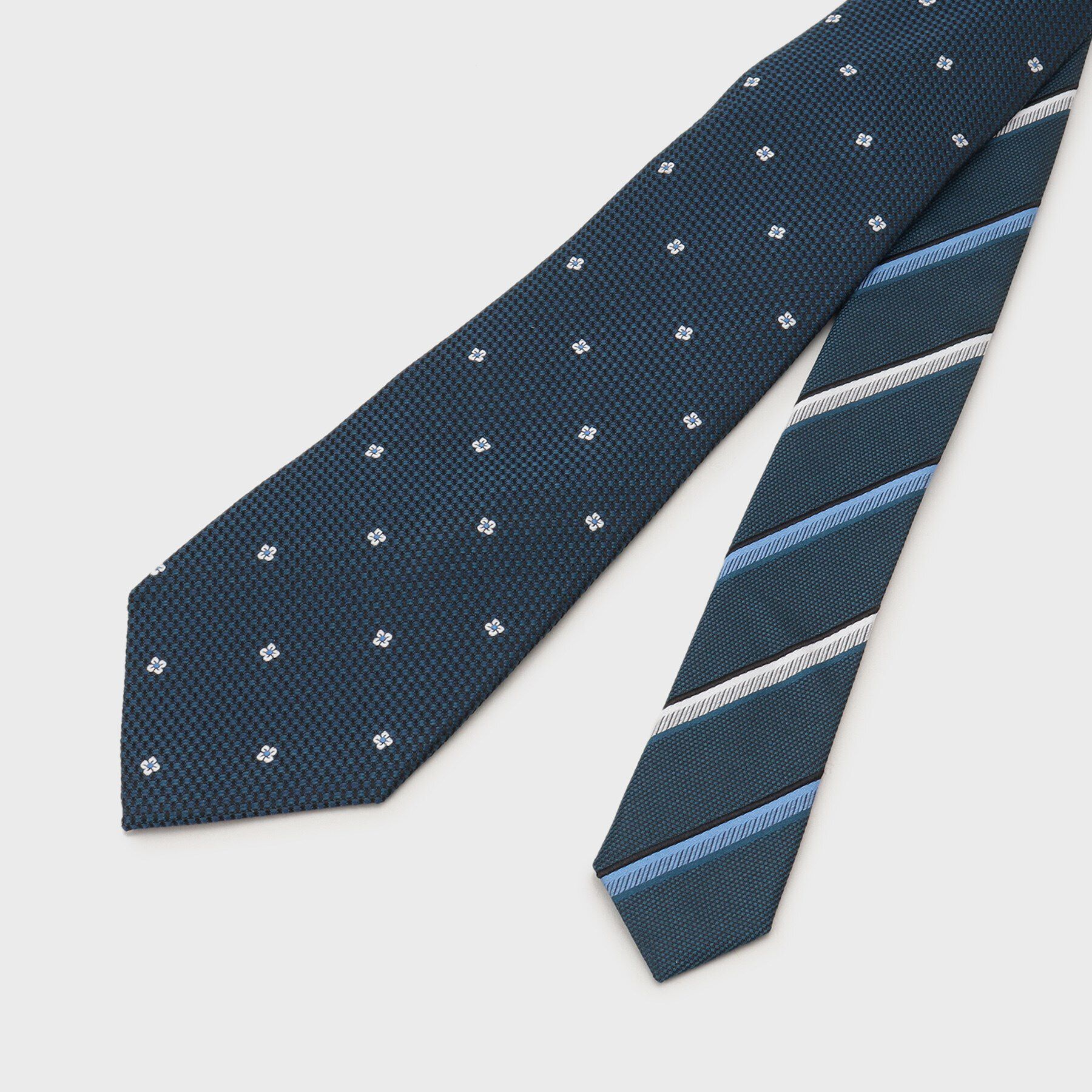 TAKEO KIKUCHI「フラワードットネクタイ＆タイバー カラーBOXセット」|ネクタイ・蝶ネクタイ|