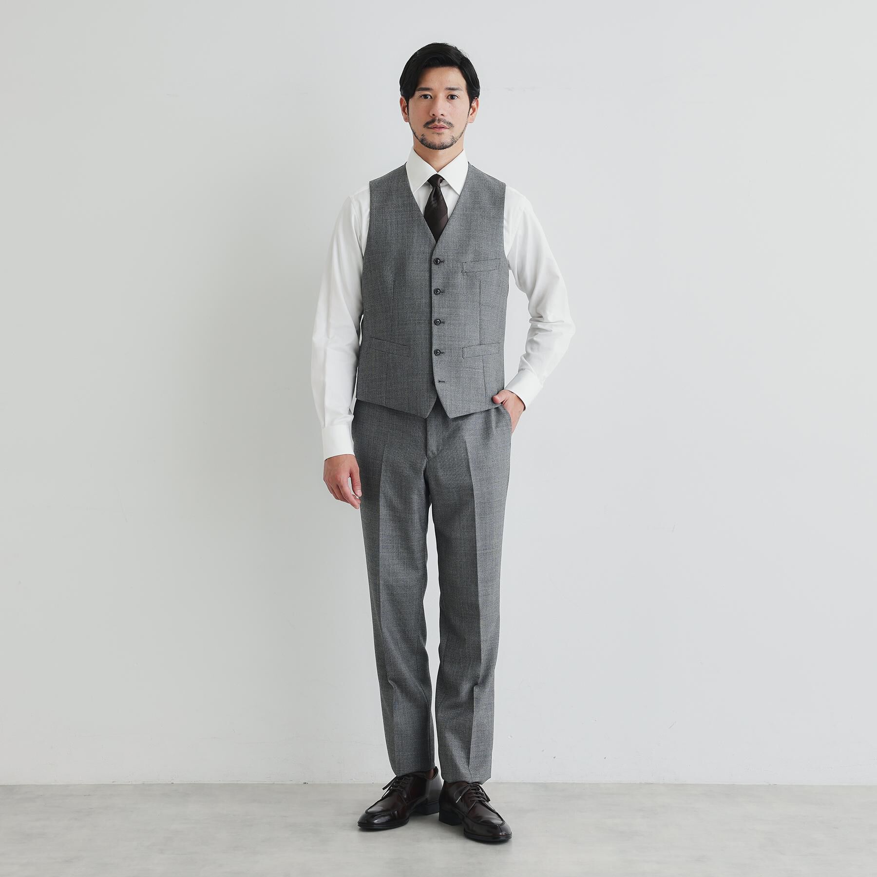 TAKEO KIKUCHI「鱗紋 ベスト」|スーツ|