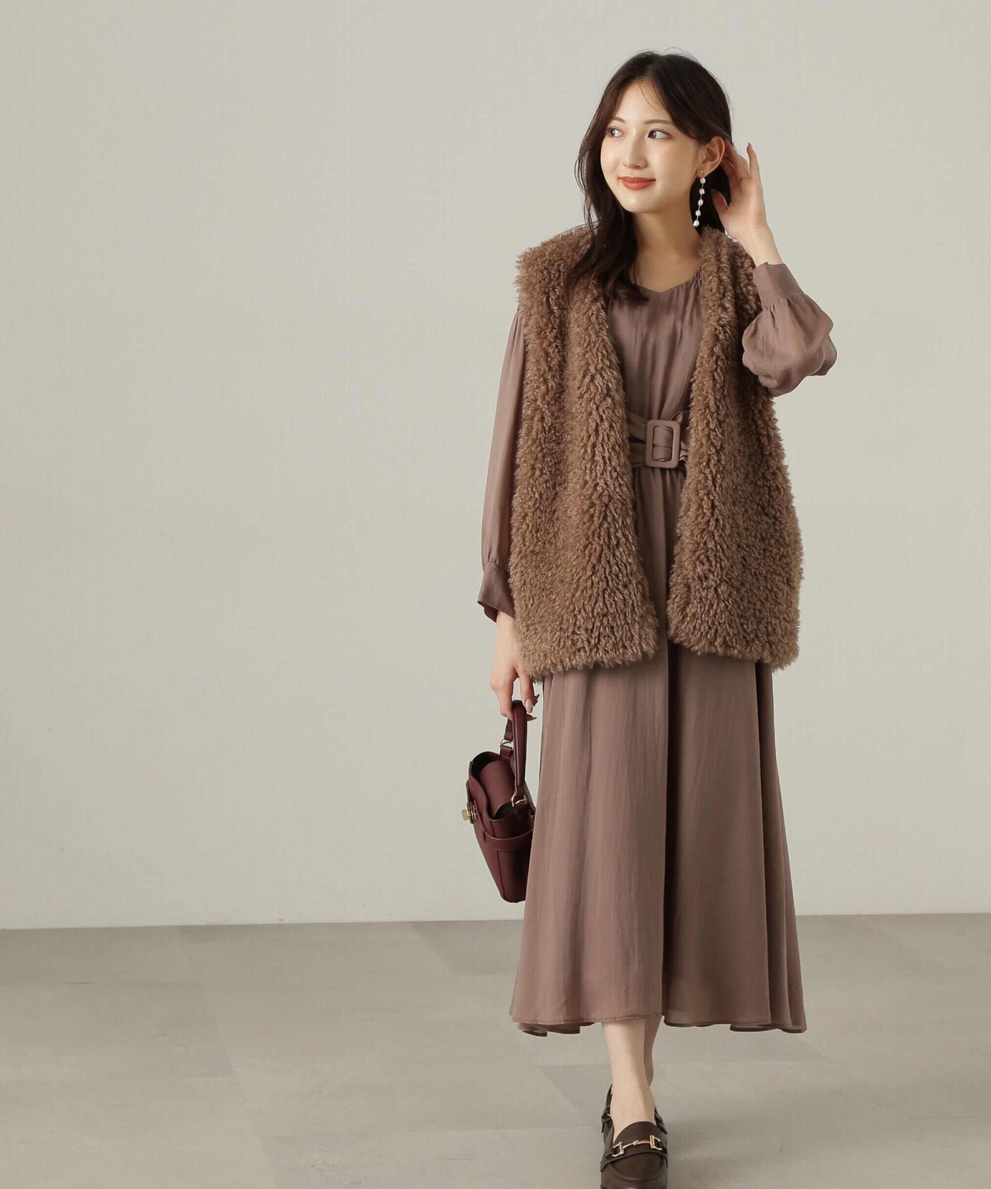 PROPORTION BODY DRESSING「肩シャーリングシアーワンピース24AW」|ワンピース|
