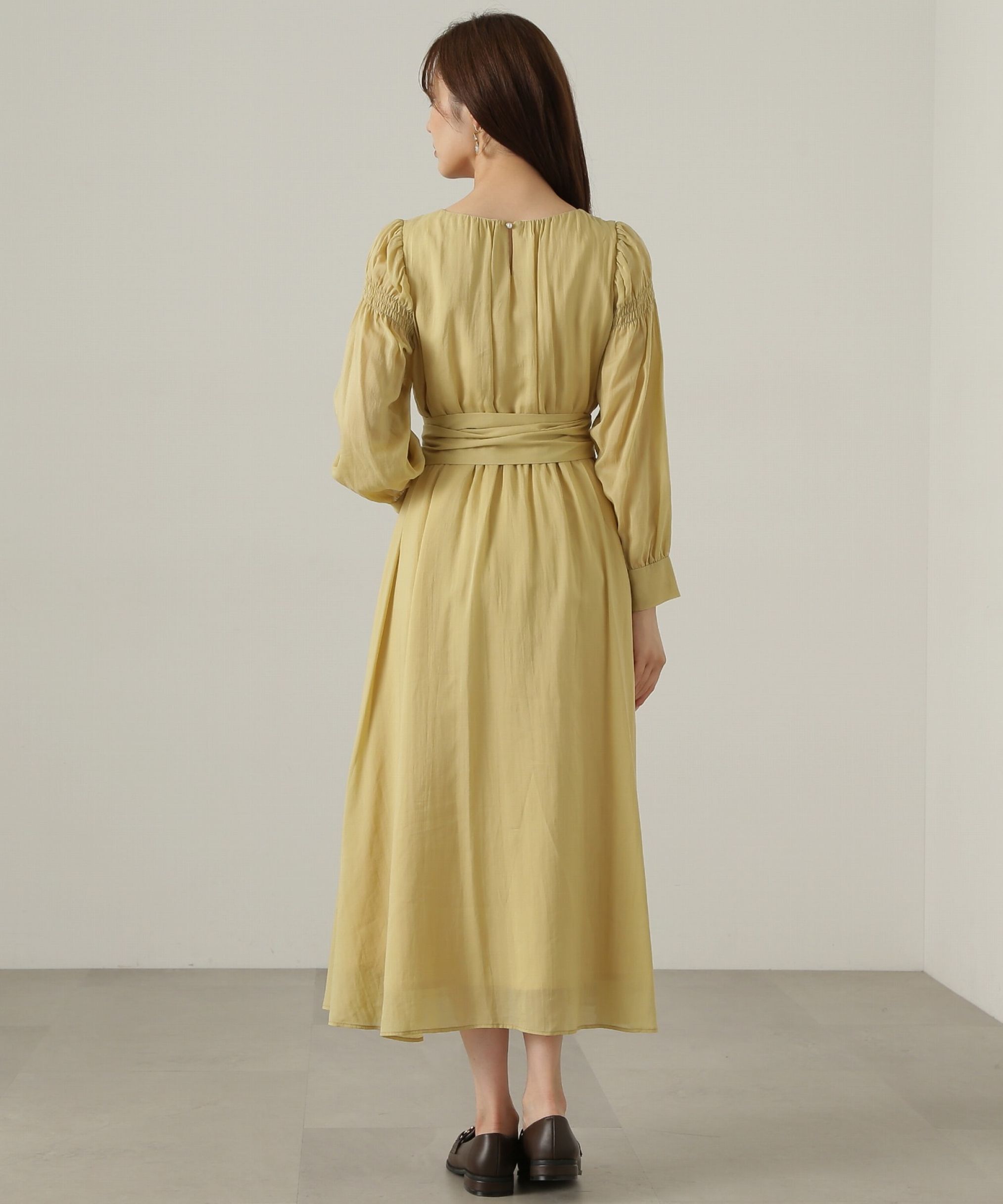 PROPORTION BODY DRESSING「肩シャーリングシアーワンピース24AW」|ワンピース|