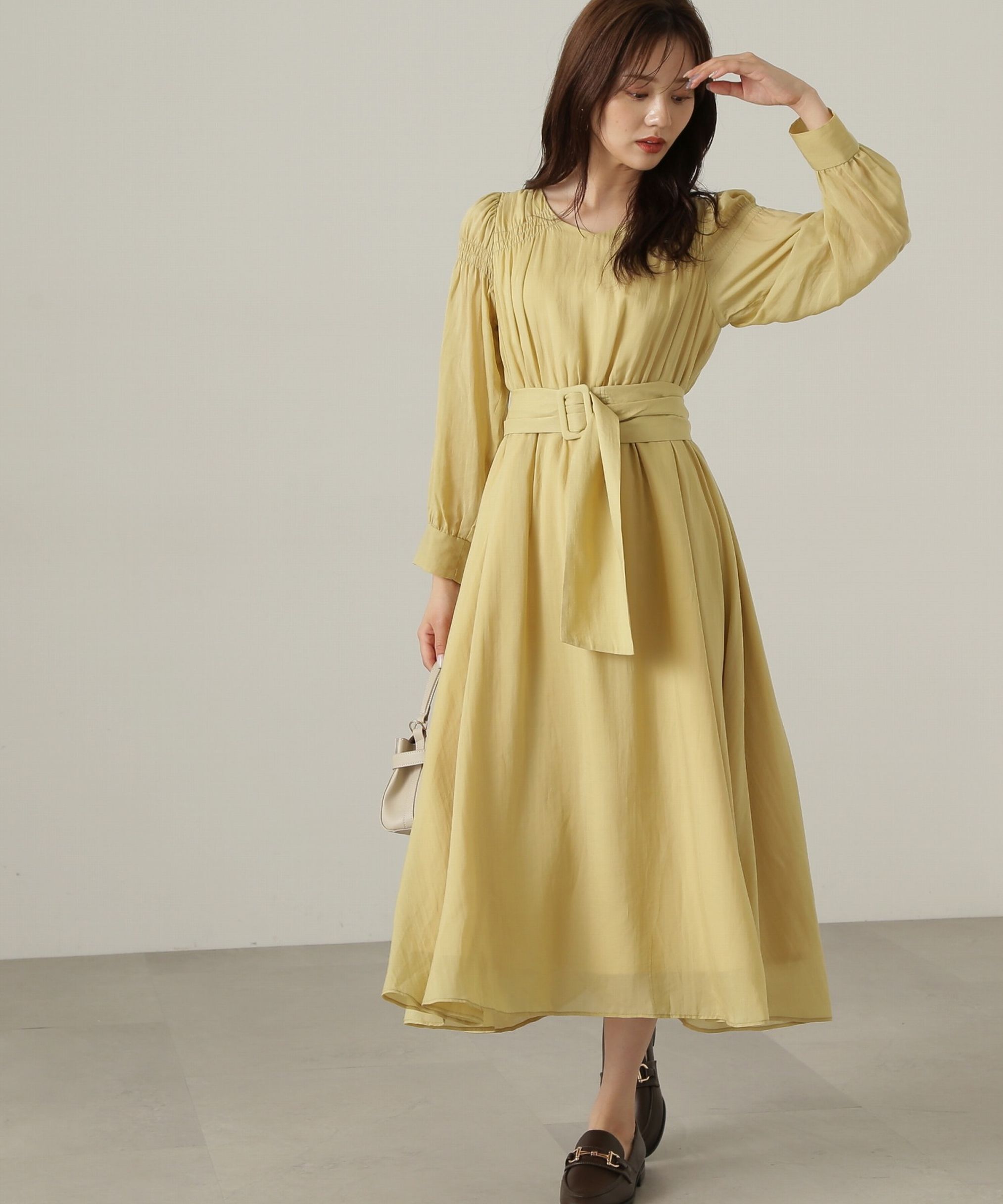 PROPORTION BODY DRESSING「肩シャーリングシアーワンピース24AW」|ワンピース|