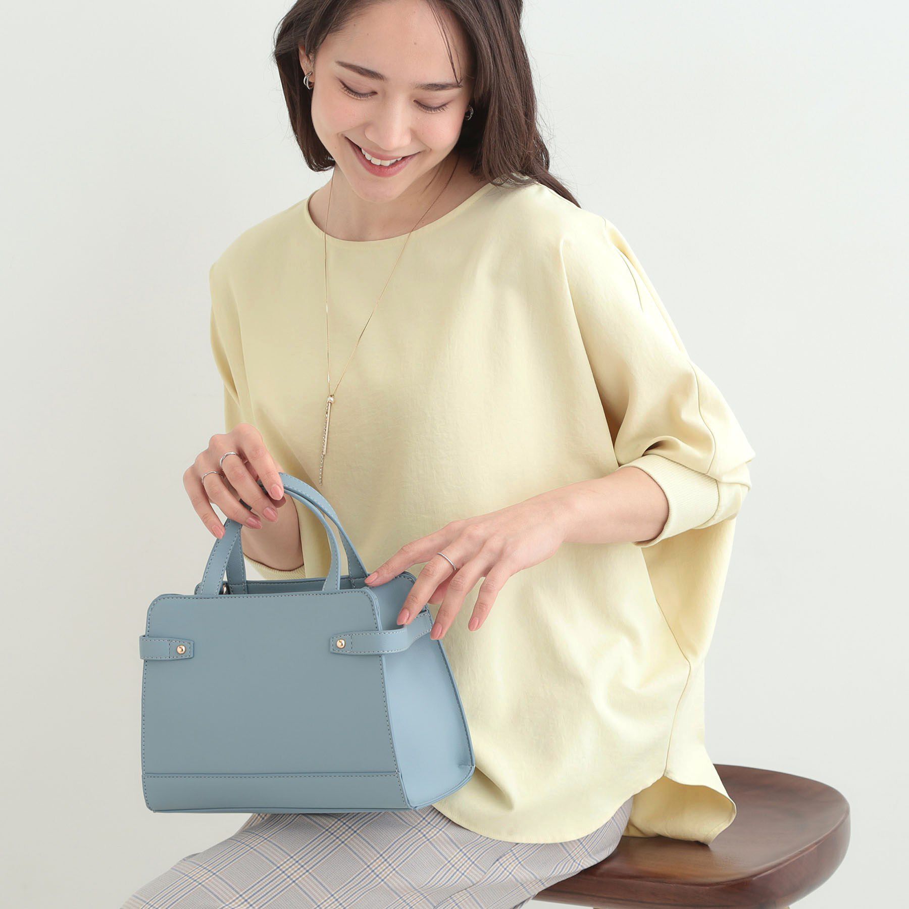 SHOO･LA･RUE「【着丈選べる/体型カバー】さらさらとろん ドルマンブラウス」|シャツ・ブラウス|ライトイエロー(03