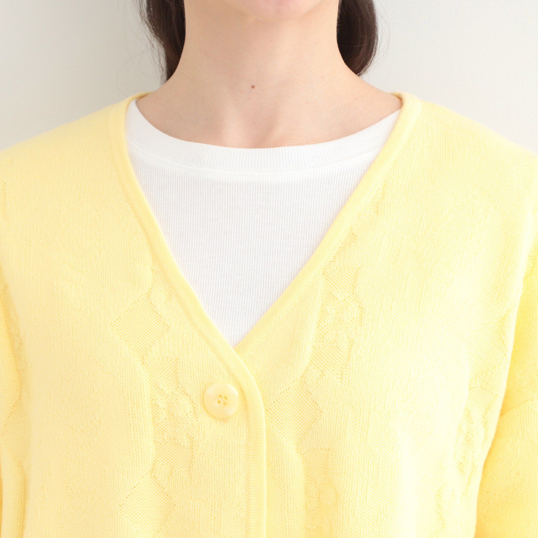 SHOO･LA･RUE「無地柄がコーデのアクセントに Vネックカーディガン」|カーディガン|