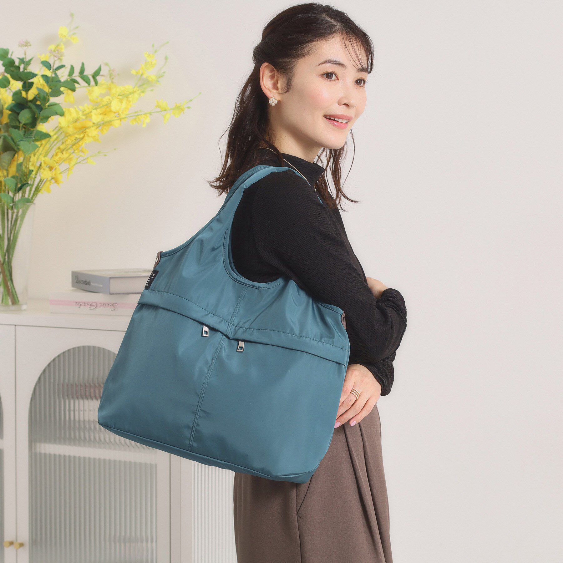 ITS&rsquo;DEMO「【防花粉／全6色】高密度バルーン10ポケットトート」|トートバッグ|