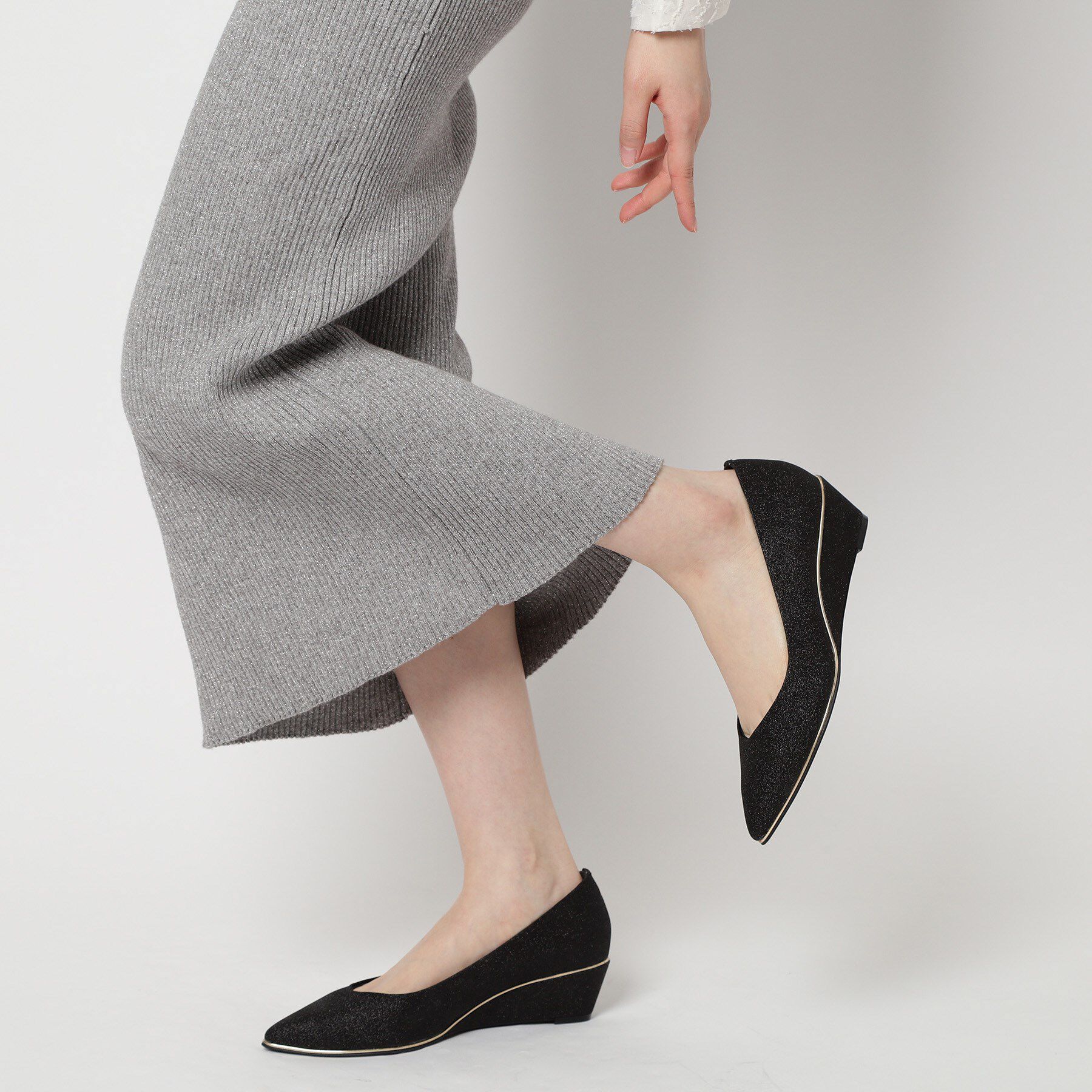 ESPERANZA「ポインテッドウェッジパンプス」|パンプス|