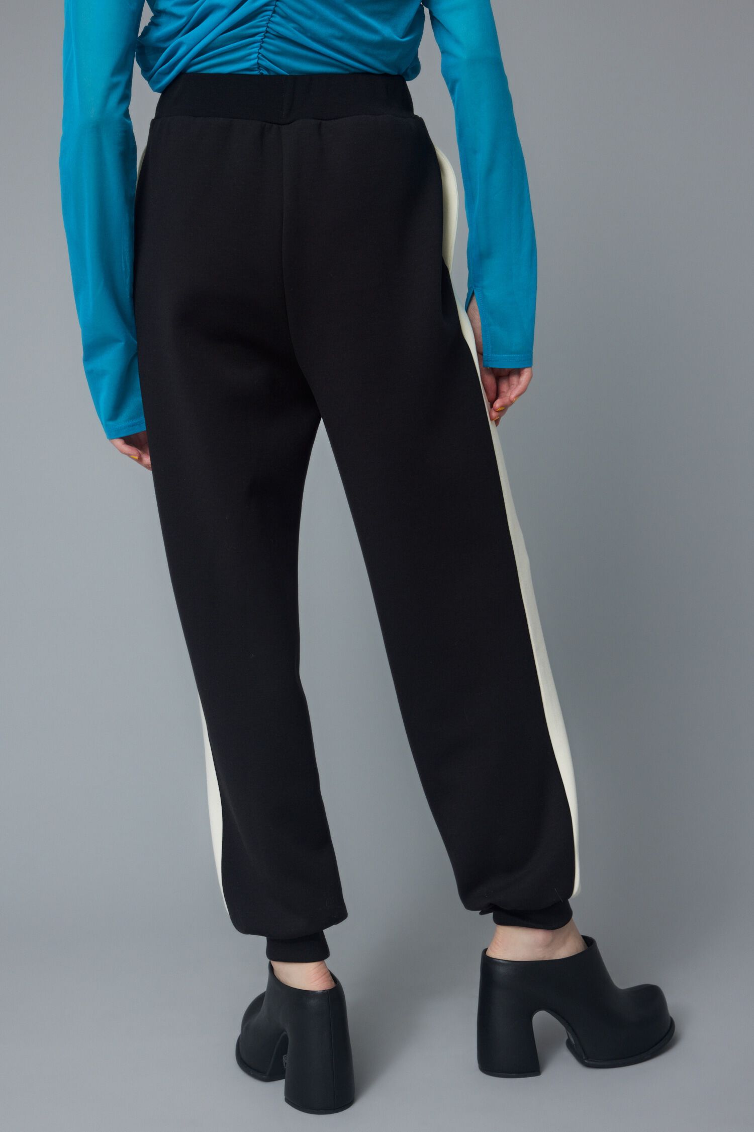 HeRIN.CYE「Feels center switching pants」|その他|