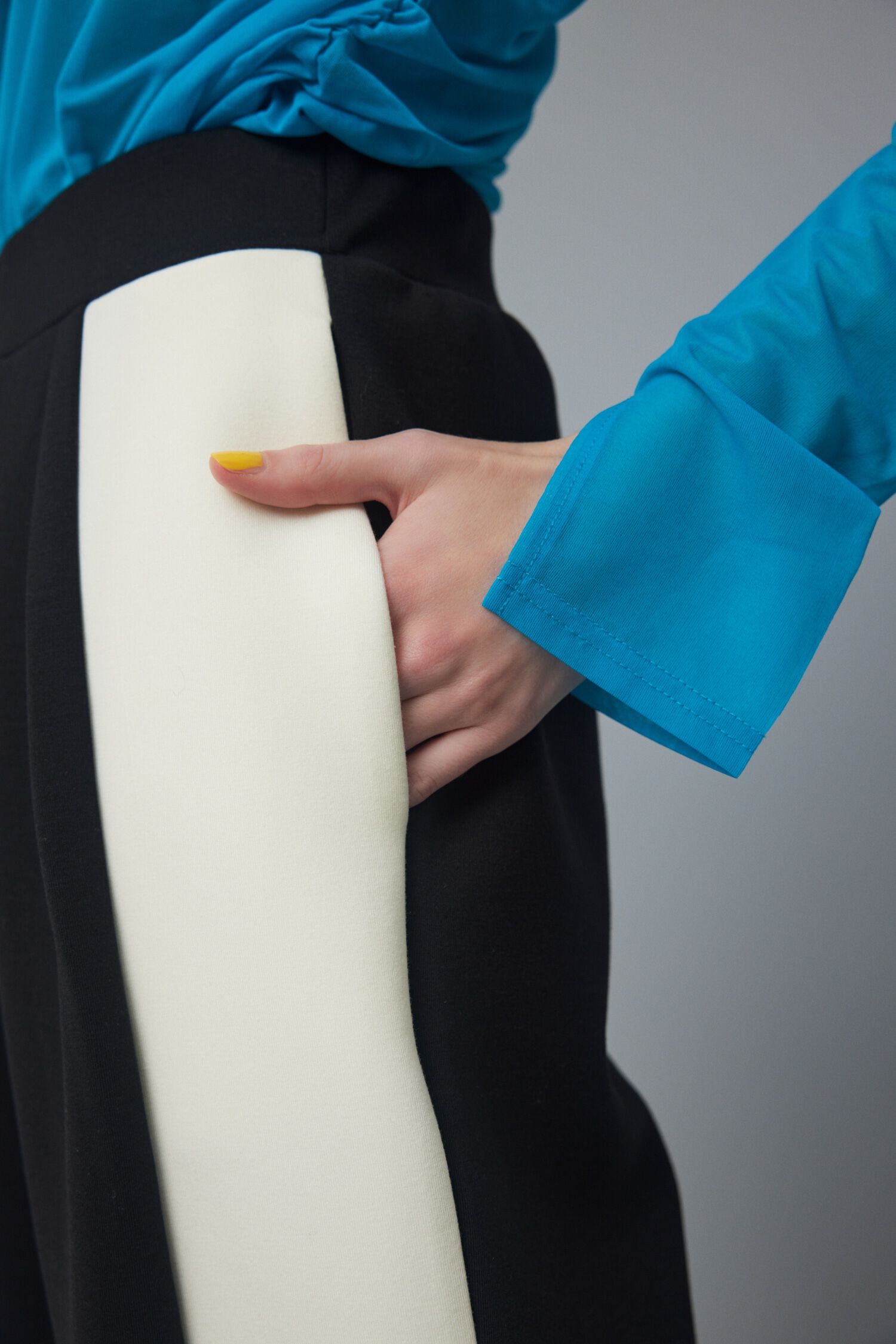 HeRIN.CYE「Feels center switching pants」|その他|