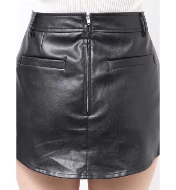 GYDA「フェイクレザースカートライクショートパンツ」|スカート|