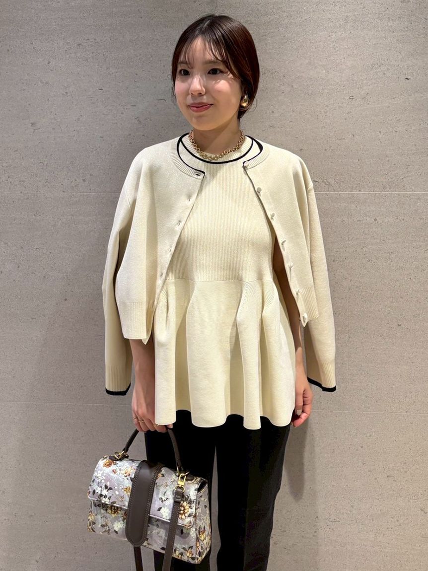 Mila Owen「【USAGI ONLINE・ZOZOTOWN限定カラー】【セットアップ対応】フォルムアンサンブルペプラムノースリニット」|ニット・セーター|