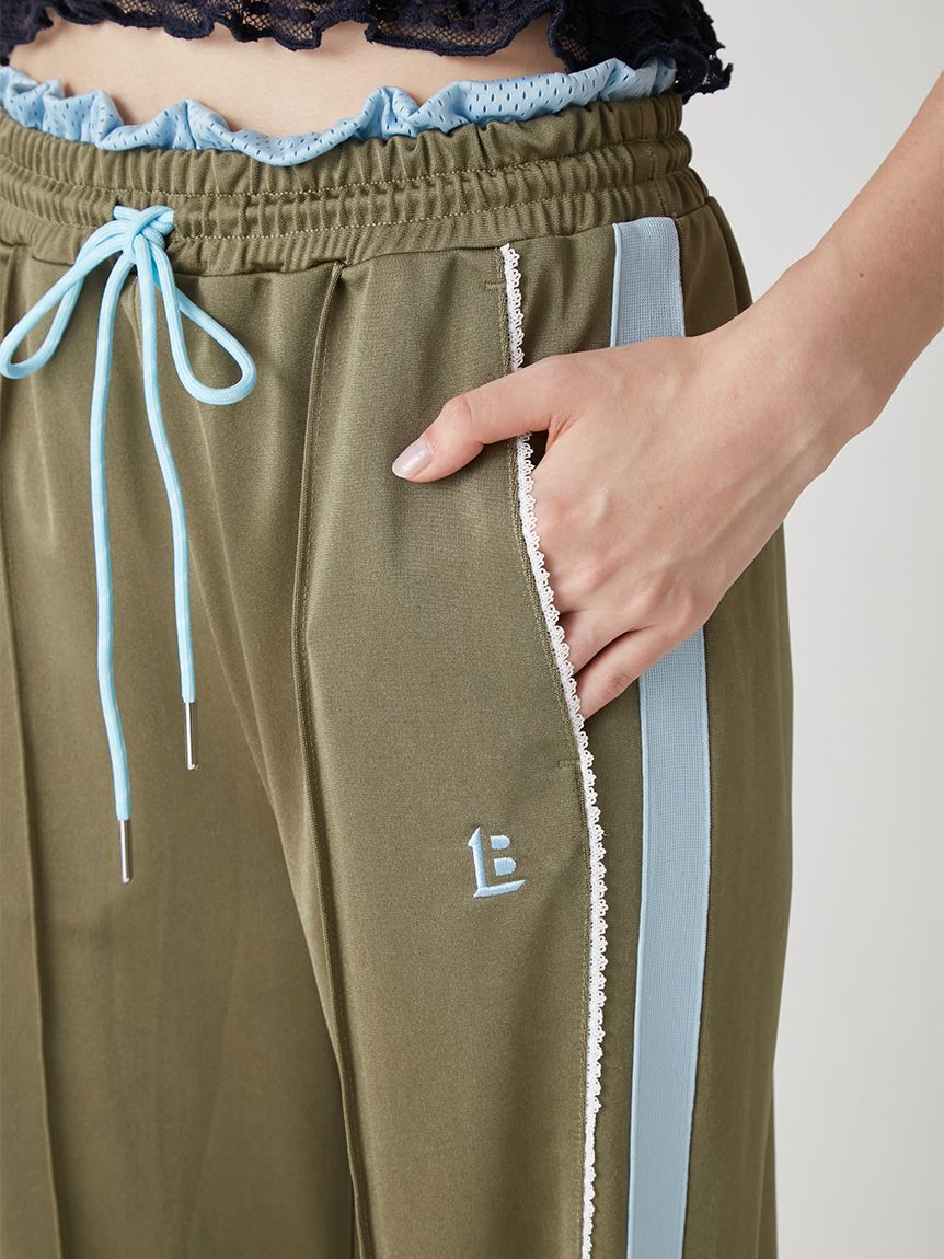 LILY BROWN「ピコレースフレアトラックパンツ」|チノ|