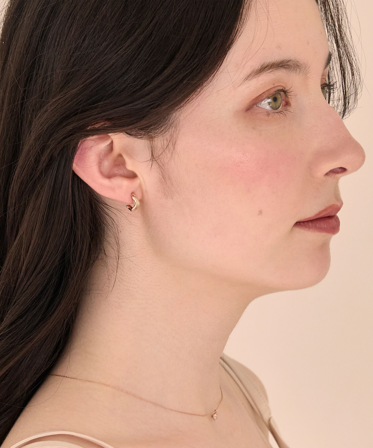 Phoebe「【痛くないシリーズ/金属アレルギー対応】リップルフープライトフィットイヤリング」|イヤリング|