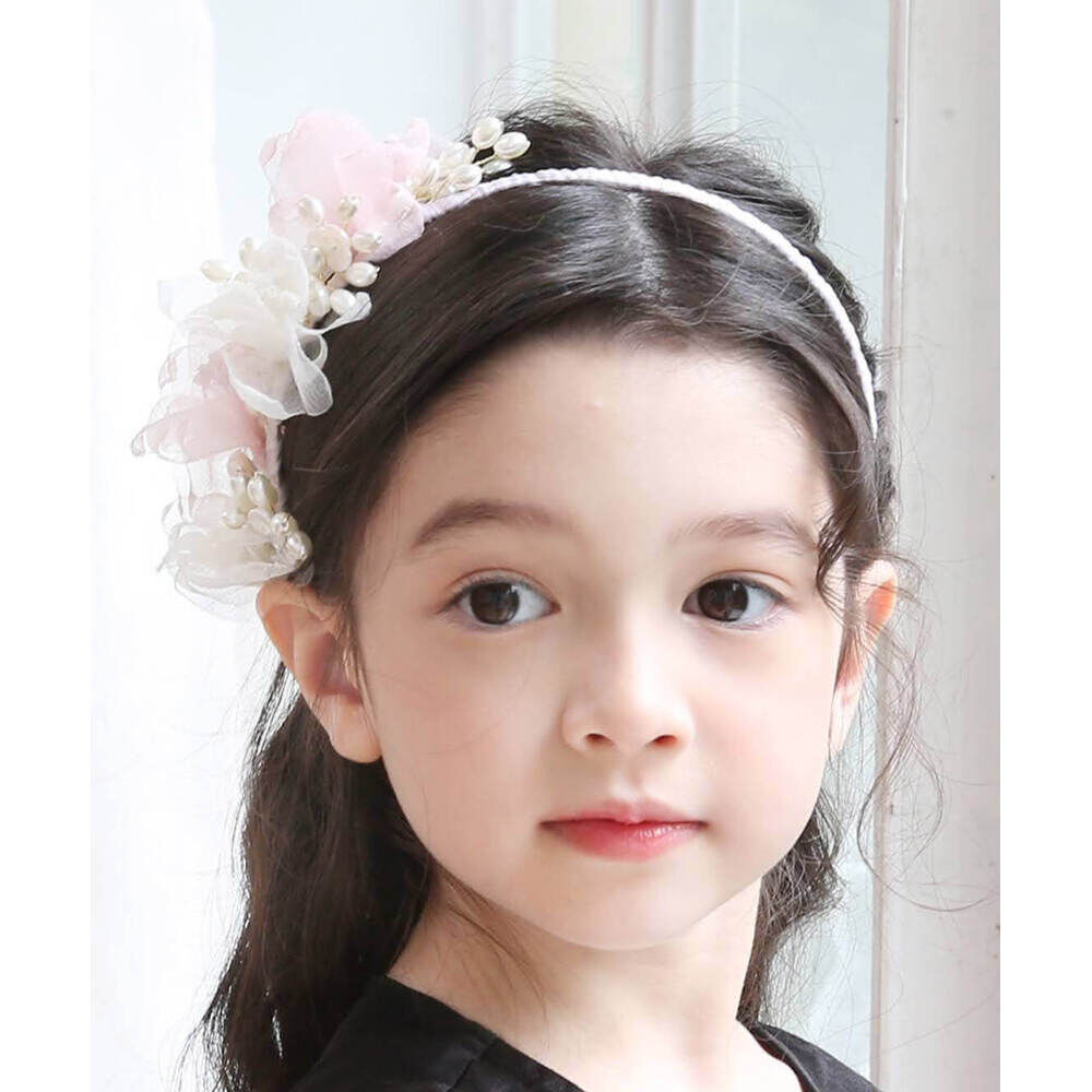 BACKYARD FAMILY「Rora カチューシャ キッズ 通販 ウェディング ヘッドドレス 髪飾り ヘアバンド 花 フラワー」|その他|ホワイト1
