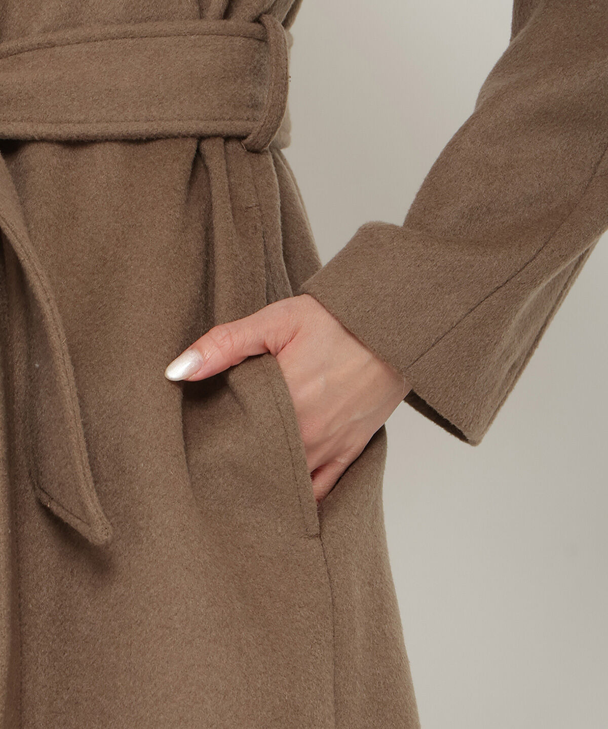 アンドクチュール「ケープカラーロングコート」|ダウン|