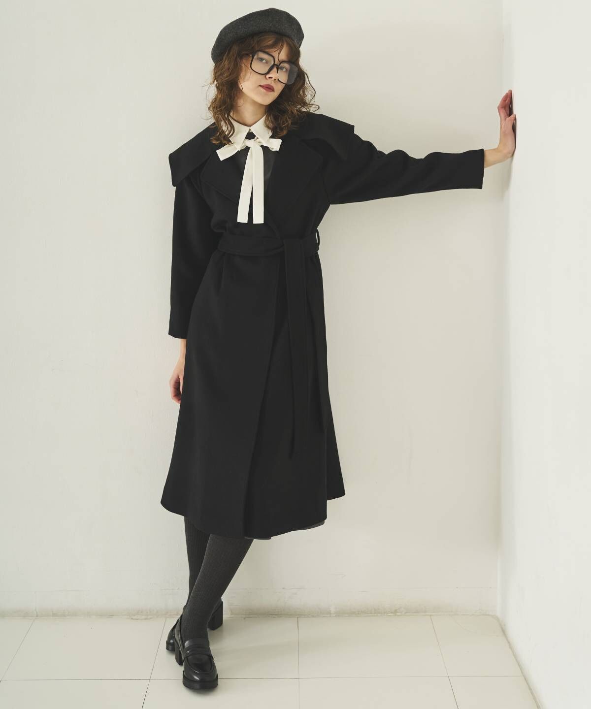 アンドクチュール「ケープカラーロングコート」|ダウン|ブラック