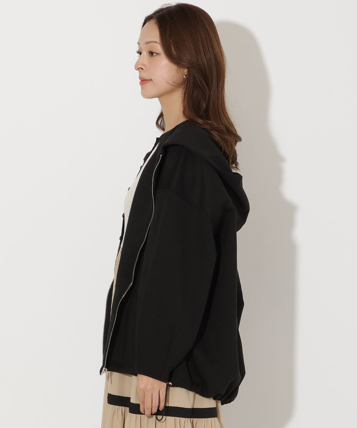 アンドクチュール「ダンボールポンチフードジップパーカー」|パーカー|