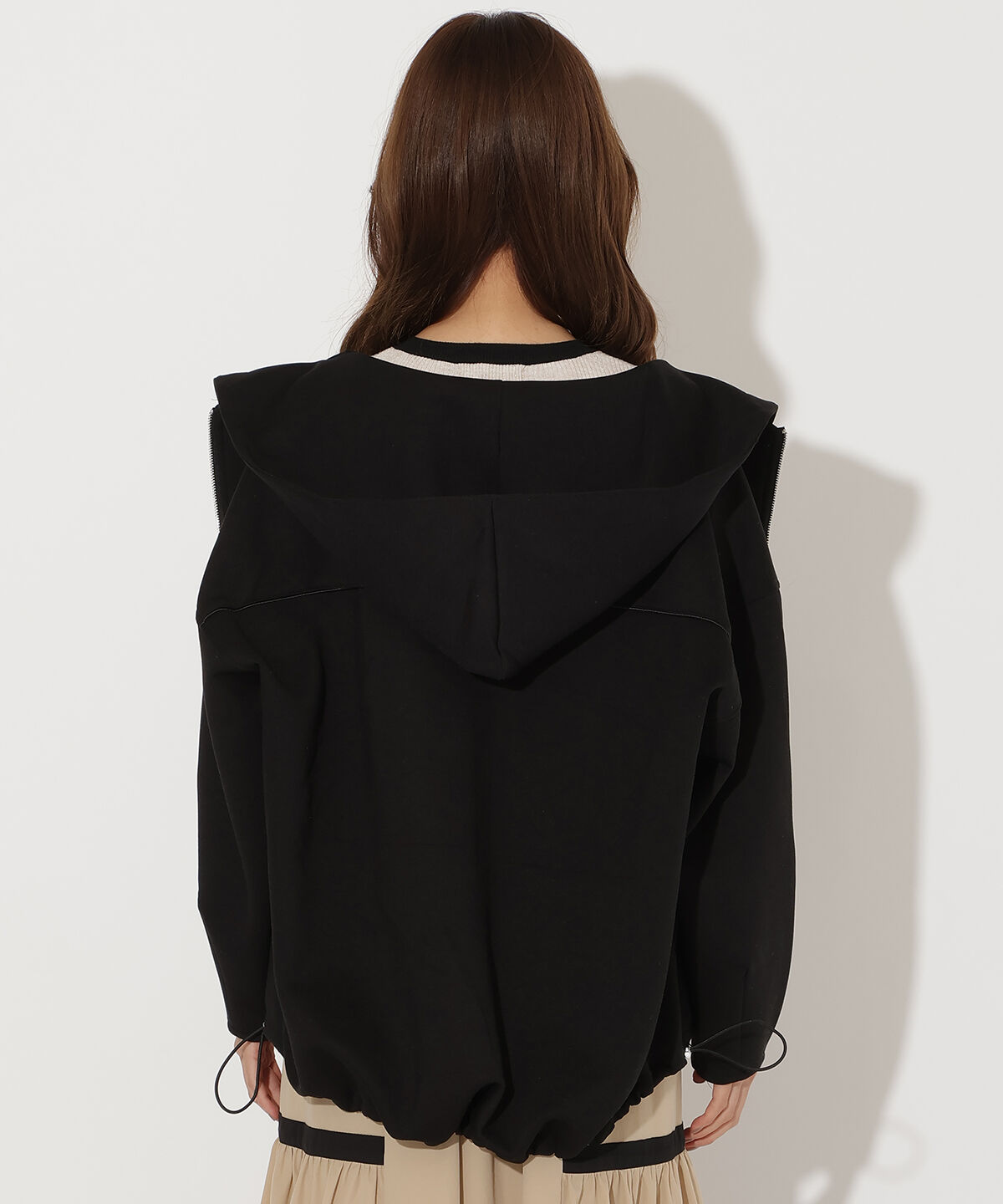 アンドクチュール「ダンボールポンチフードジップパーカー」|パーカー|