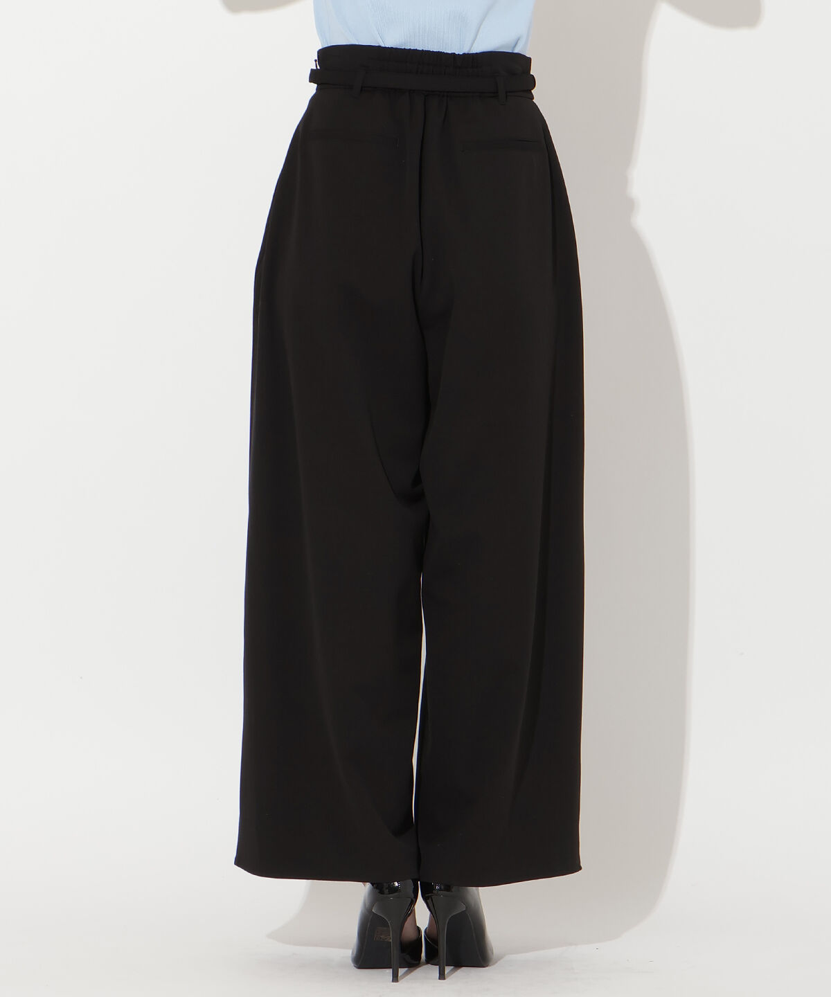 アンドクチュール「ハイウエストタックワイドパンツ」|その他|