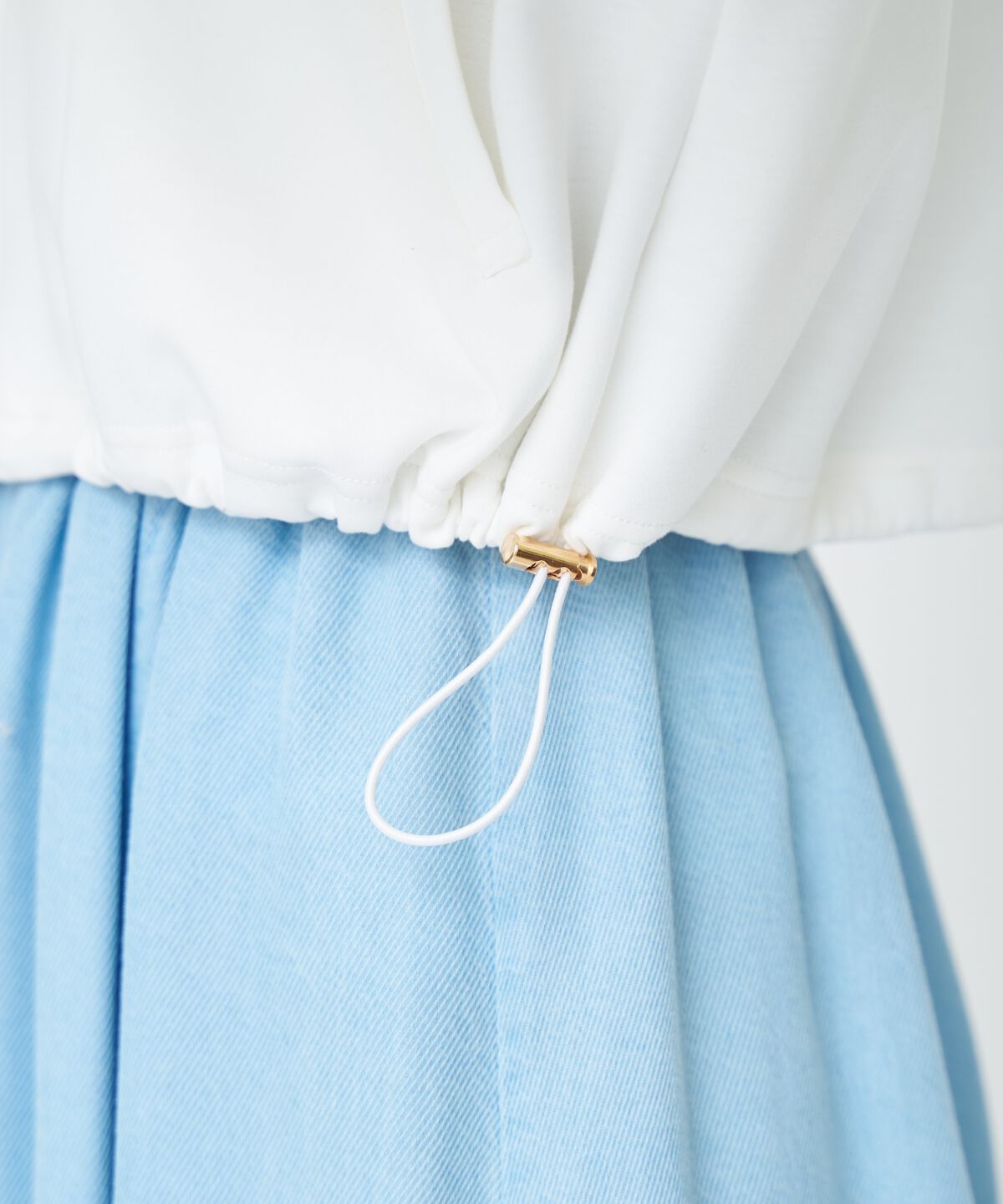 アンドクチュール「ロゴ刺繍ZIPパーカー」|パーカー|