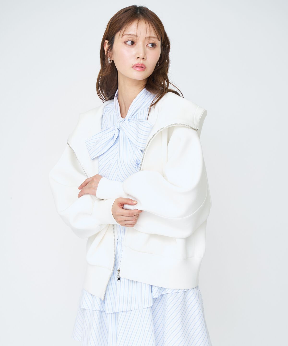 アンドクチュール「ロゴ刺繍ボンディングZIPパーカー」|パーカー|