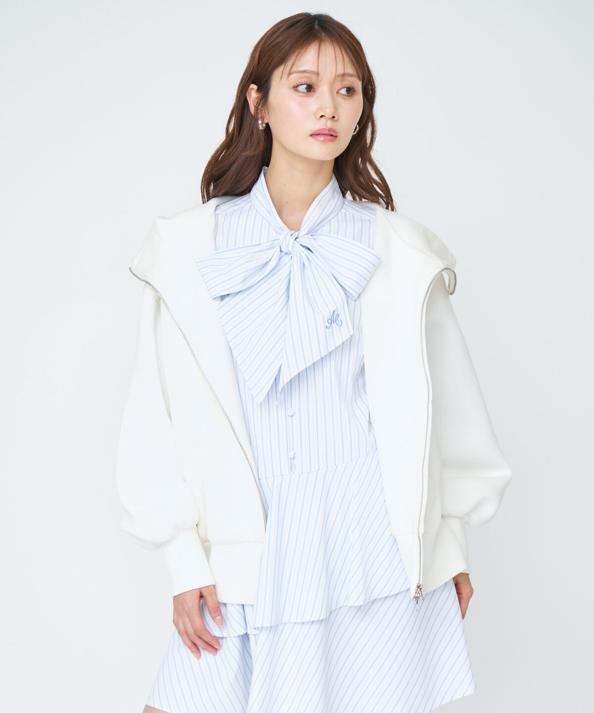 アンドクチュール「ロゴ刺繍ボンディングZIPパーカー」|パーカー|