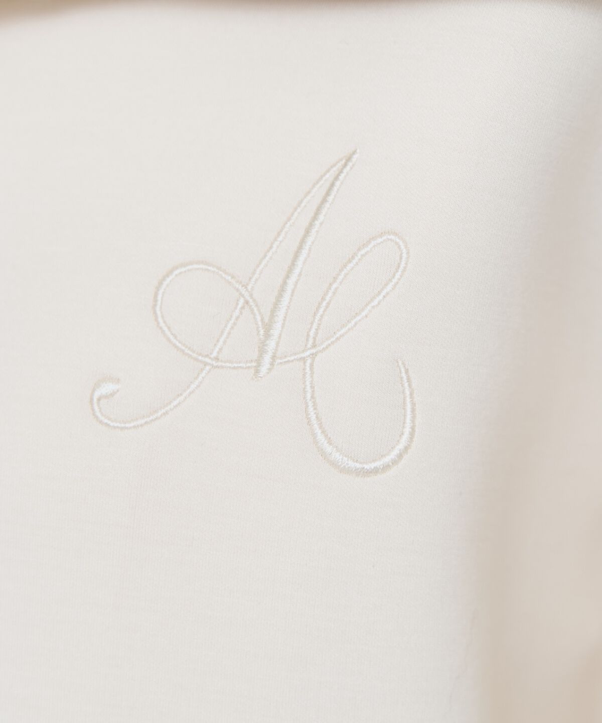 アンドクチュール「ロゴ刺繍ボンディングZIPパーカー」|パーカー|