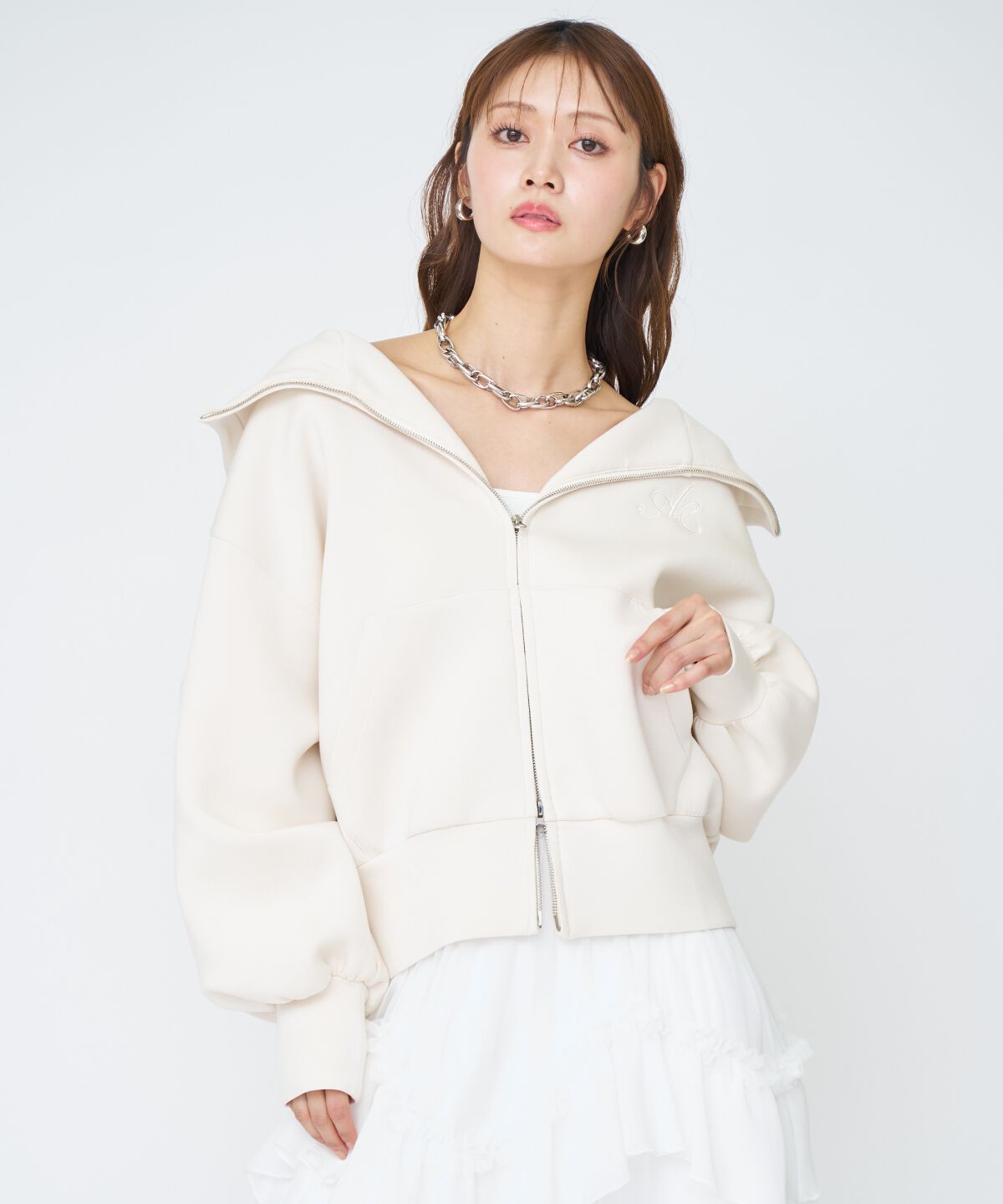 アンドクチュール「ロゴ刺繍ボンディングZIPパーカー」|パーカー|