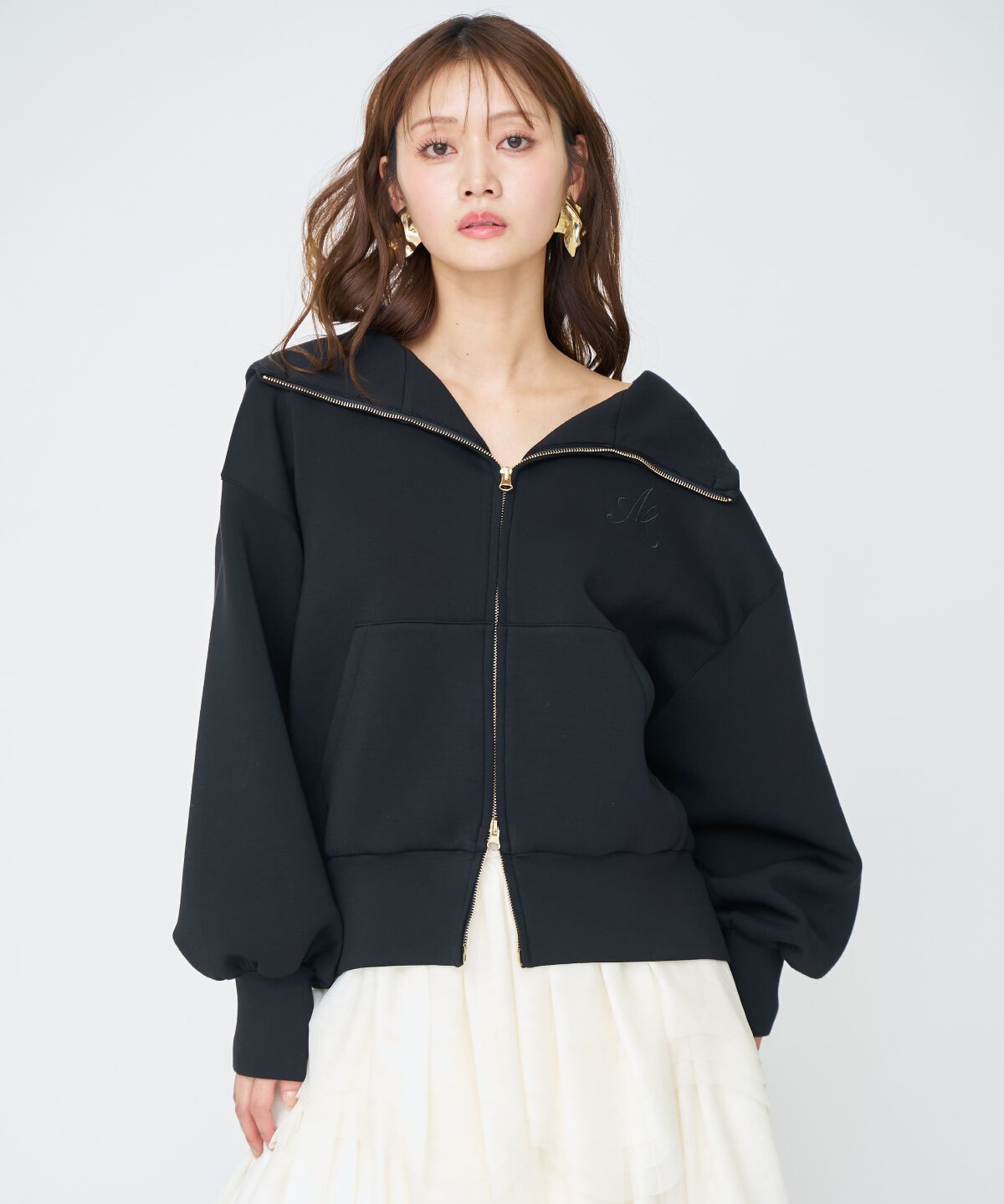 アンドクチュール「ロゴ刺繍ボンディングZIPパーカー」|パーカー|