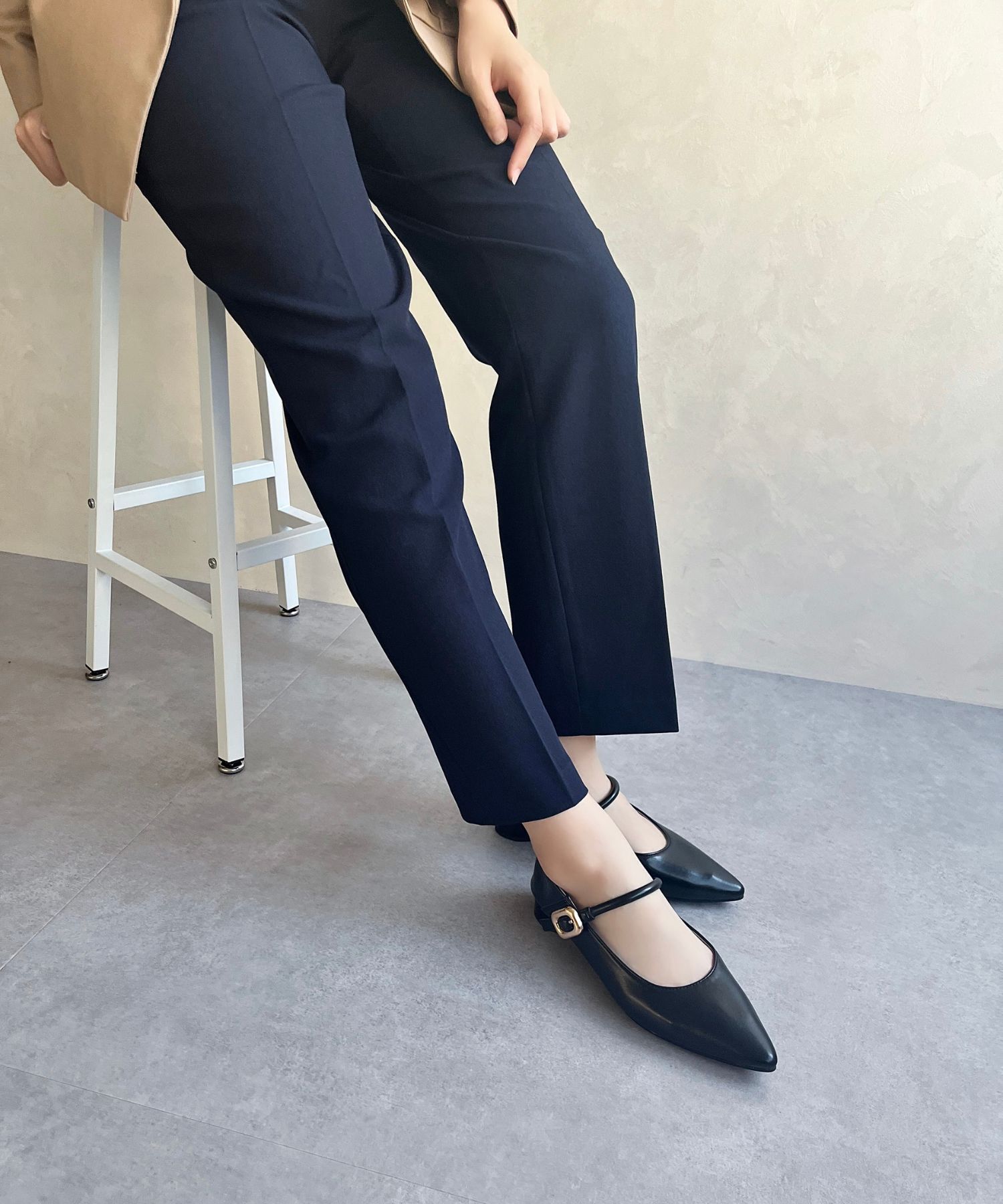 WA Oriental TRaffic「●隠しゴム付き●ポインテッドトゥ ストラップバブーシュ /42304 厚手クッション ヒール3cm 柔らかい」|パンプス|